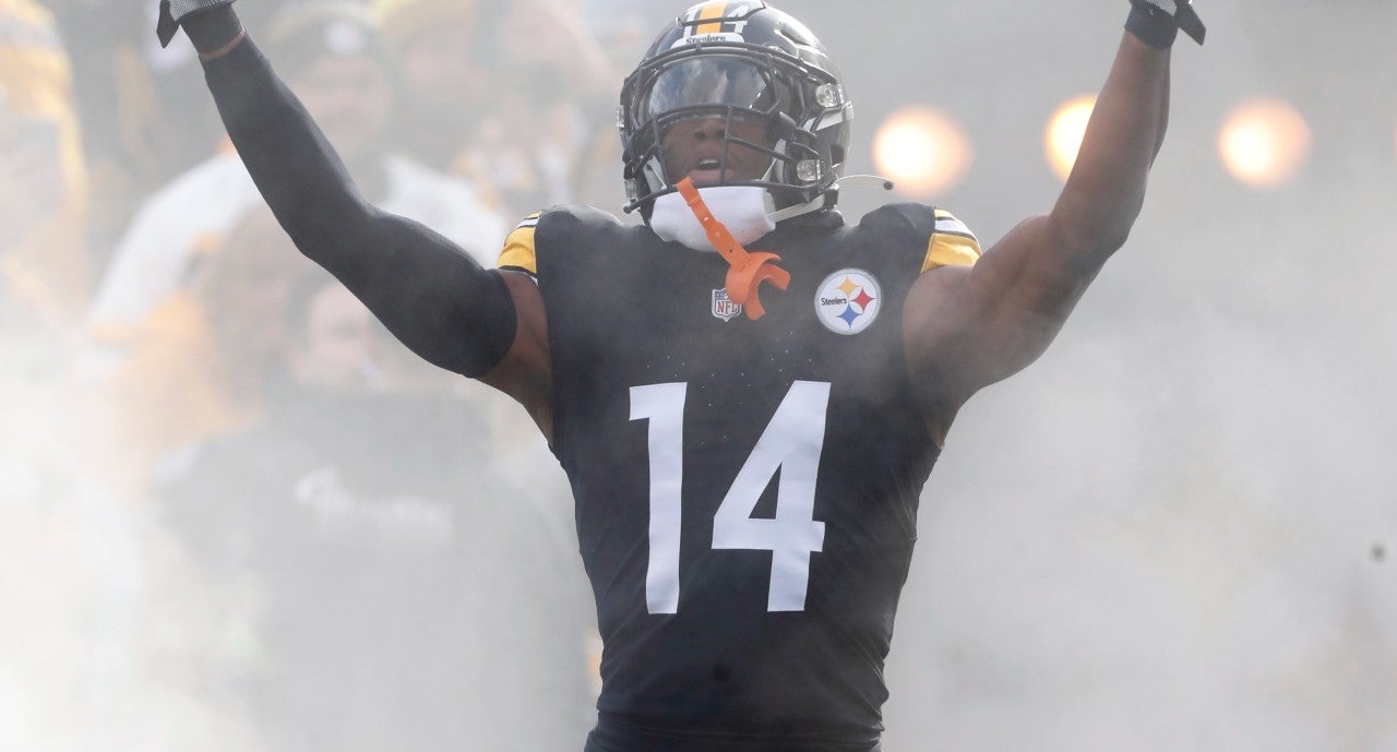 Dec 3, 2023; Pittsburgh, Pennsylvania, USA; Pittsburgh Steelers wide receiver George Pickens (14) reacts as he takes the field against the Arizona Cardinals at Acrisure Stadium. Mandatory Credit: Charles LeClaire-USA TODAY Sports