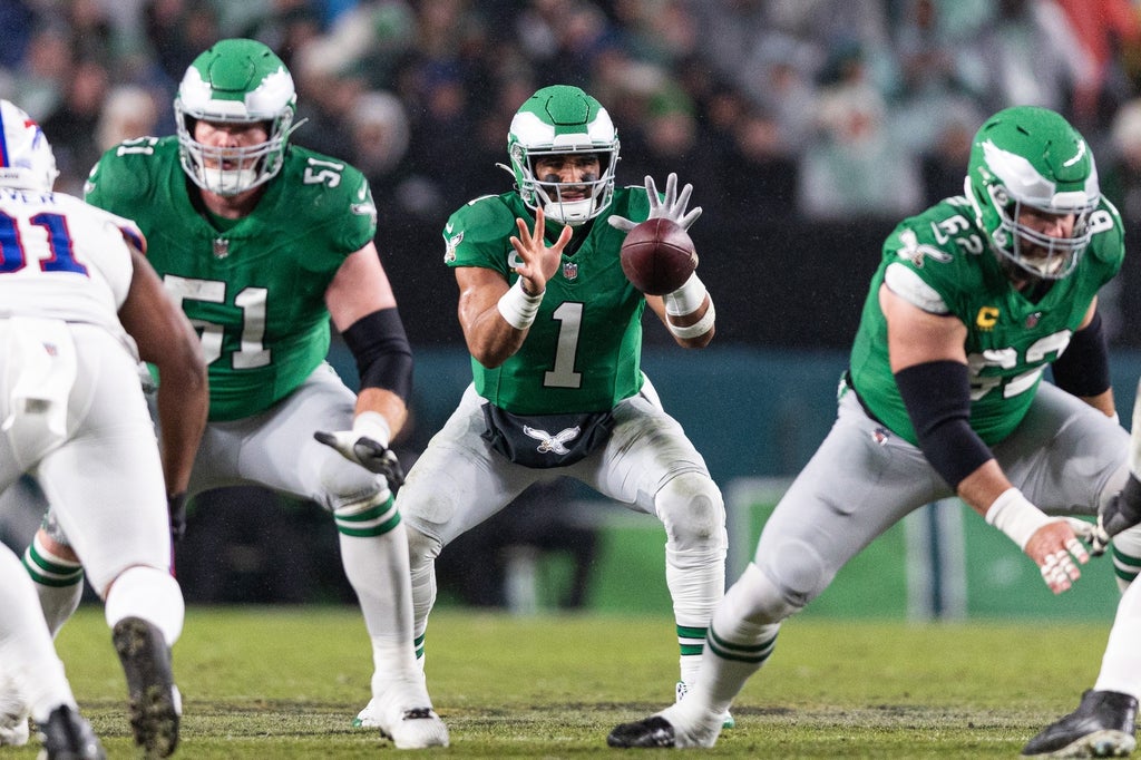 Philadelphia Eagles quarterback Jalen Hurts (1) in action against the Buffalo Bills during the first quarter at Lincoln Financial Field.