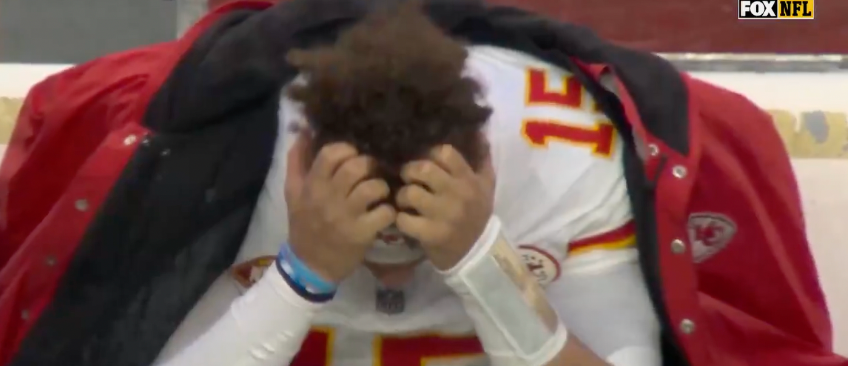 FOX Broadcast - Patriots vs Chiefs