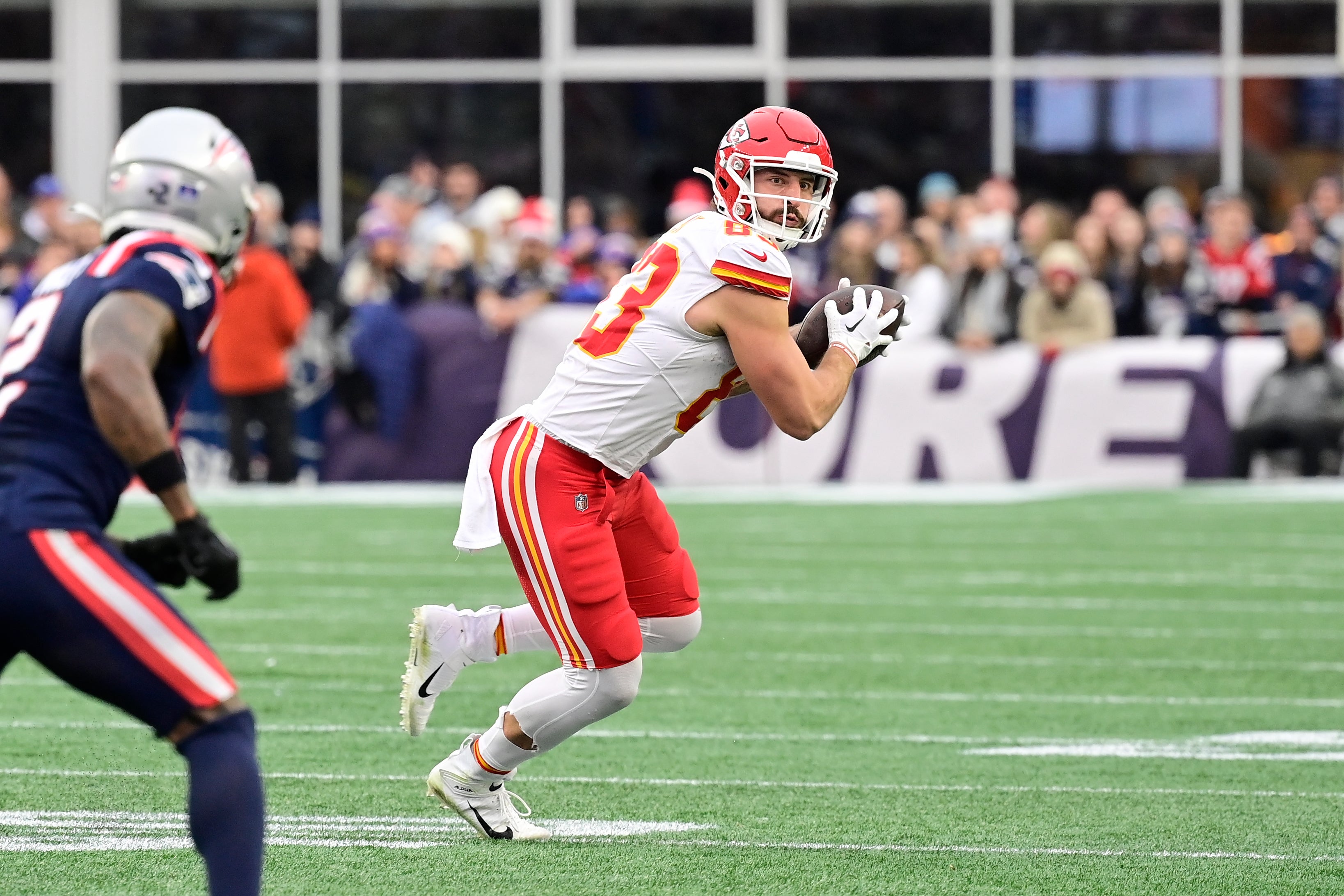 Kansas City Chiefs tight end Noah Gray (83) makes a catch during the second half against the New England Patriots at Gillette Stadium.