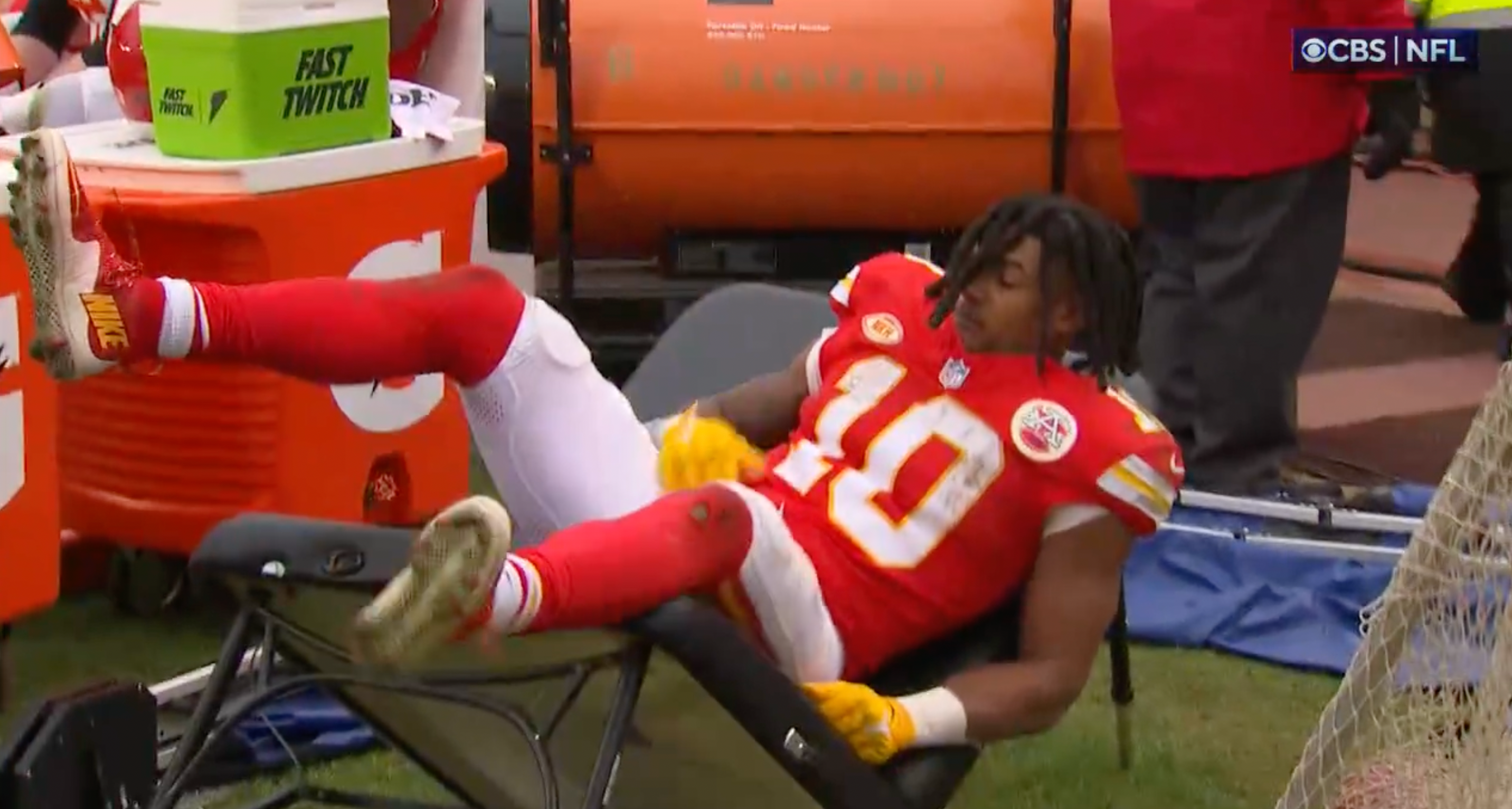 CBS Sports Broadcast - Chiefs vs. Raiders