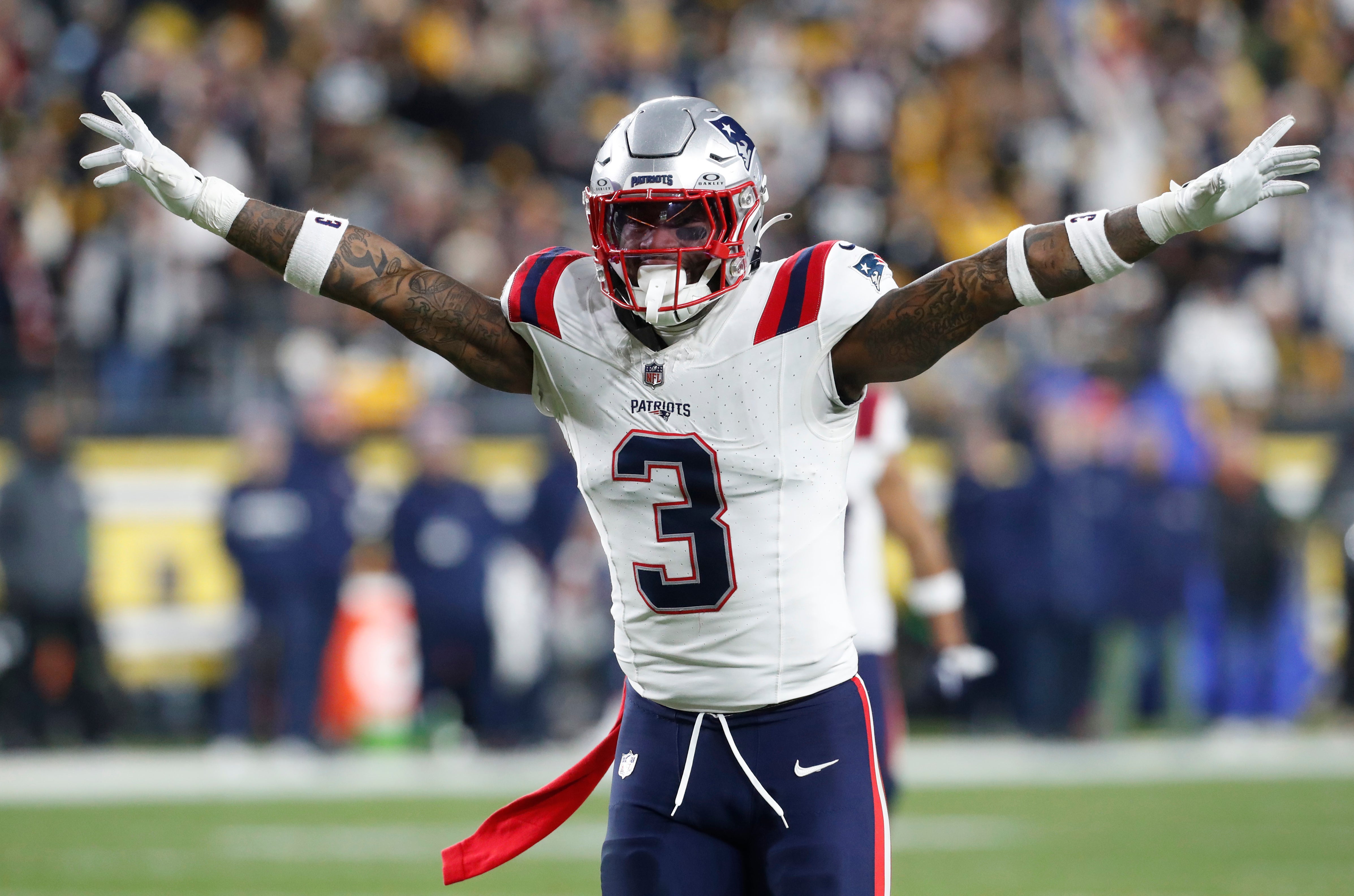 New England Patriots linebacker Mack Wilson Sr. reacts to a fourth down stop against the Pittsburgh Steelers during the fourth quarter at Acrisure Stadium. New England won 21-18.