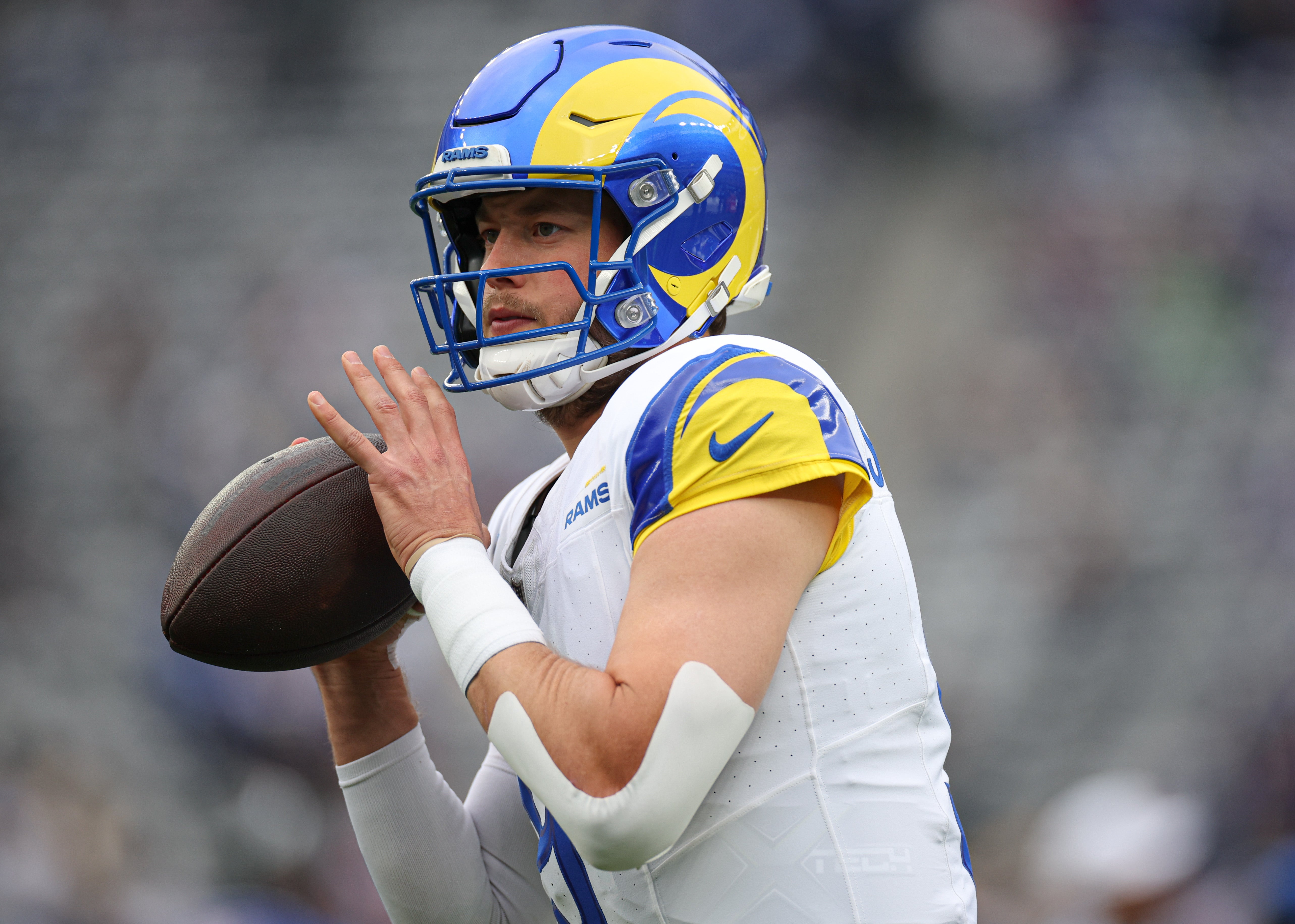 Dec 31, 2023; East Rutherford, New Jersey, USA; Los Angeles Rams quarterback Matthew Stafford (9) warms up before the game against the New York Giants at MetLife Stadium. Mandatory Credit: Vincent Carchietta-USA TODAY Sports