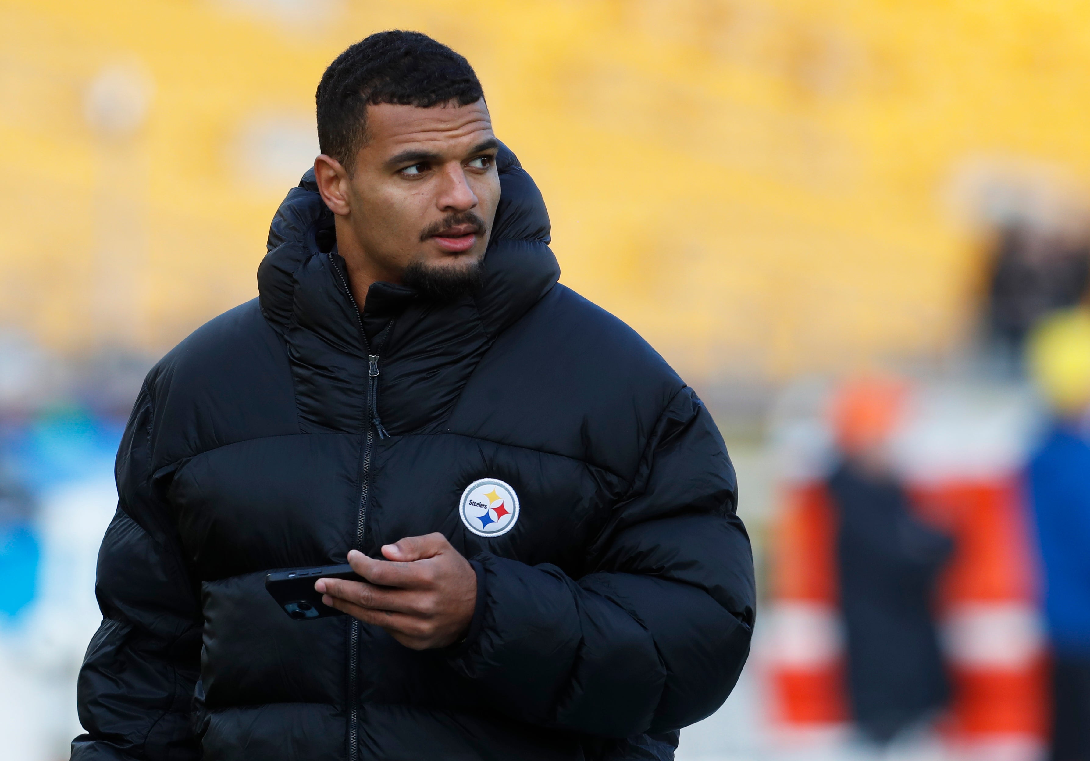 Nov 12, 2023; Pittsburgh, Pennsylvania, USA; Pittsburgh Steelers safety Minkah Fitzpatrick (39) walks the field before the game against the Green Bay Packers at Acrisure Stadium. Mandatory Credit: Charles LeClaire-USA TODAY Sports  