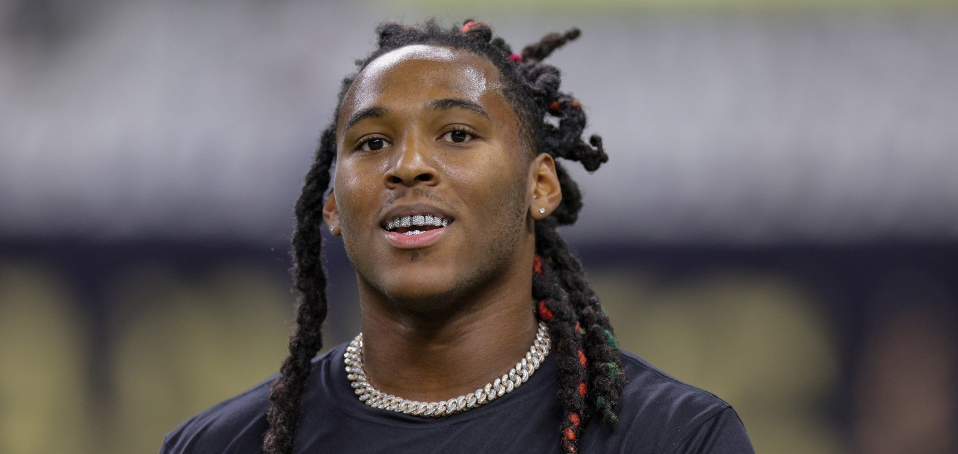 Sep 18, 2022; New Orleans, Louisiana, USA; New Orleans Saints wide receiver Marquez Callaway (1) warms up before the game against the Tampa Bay Buccaneers at Caesars Superdome. Mandatory Credit: Stephen Lew-USA TODAY Sports