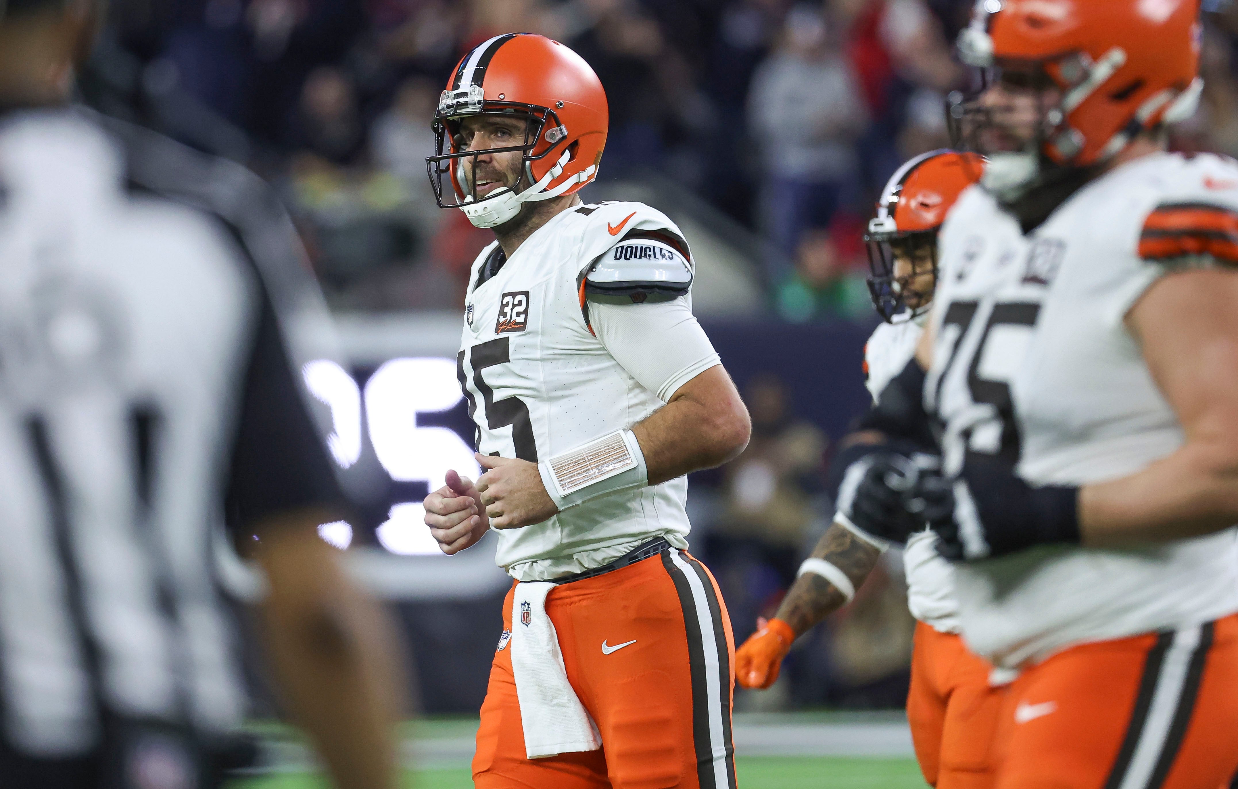 Jan 13, 2024; Houston, Texas, USA; Cleveland Browns quarterback Joe Flacco (15) jogs off the field in a 2024 AFC wild card game against the Houston Texans at NRG Stadium. Mandatory Credit: Troy Taormina-USA TODAY Sports