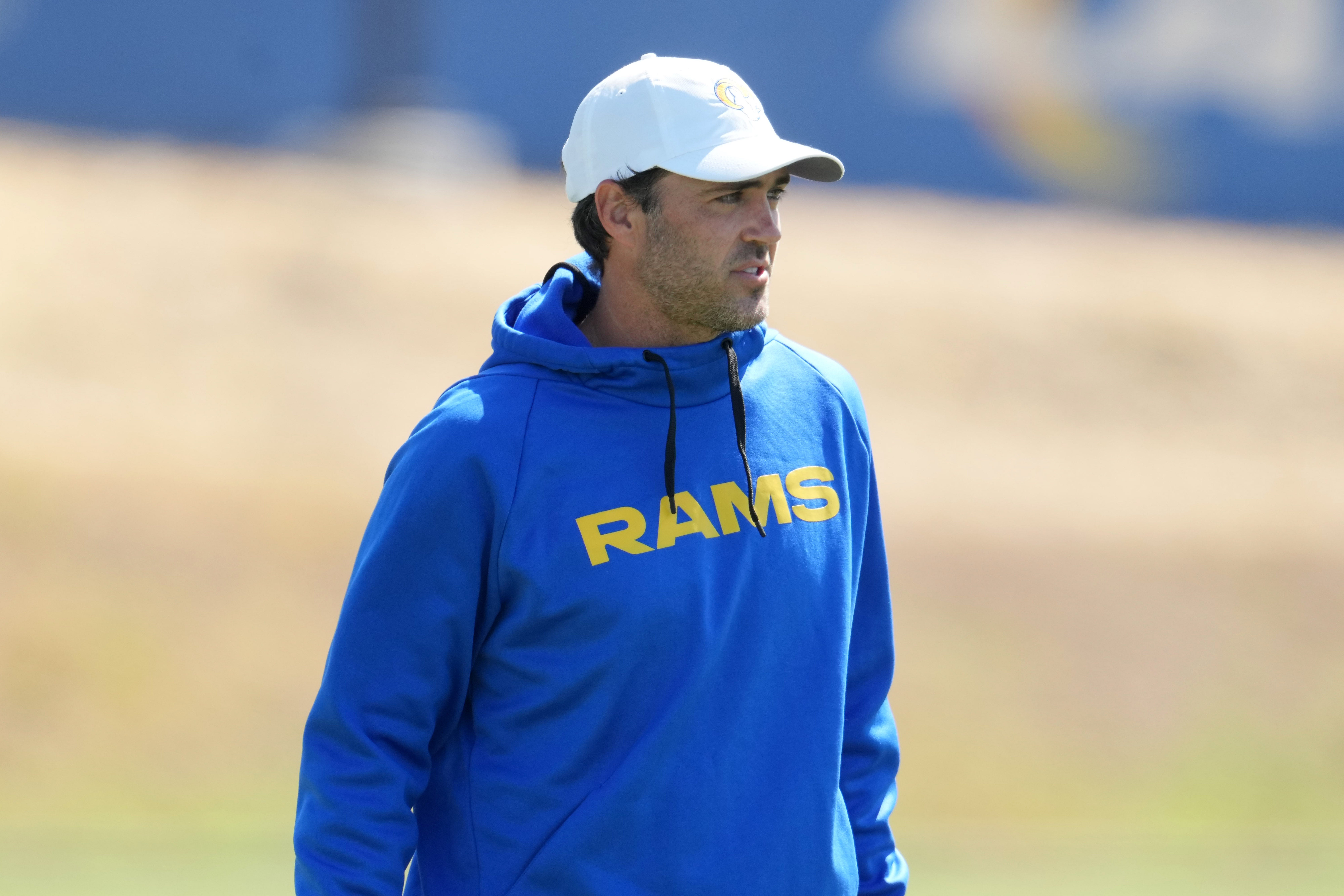Jun 7, 2022; Thousand Oaks, California, USA; Los Angeles Rams offensive coordinator Zac Robinson during minicamp at Cal Lutheran University. Mandatory Credit: Kirby Lee-USA TODAY Sports