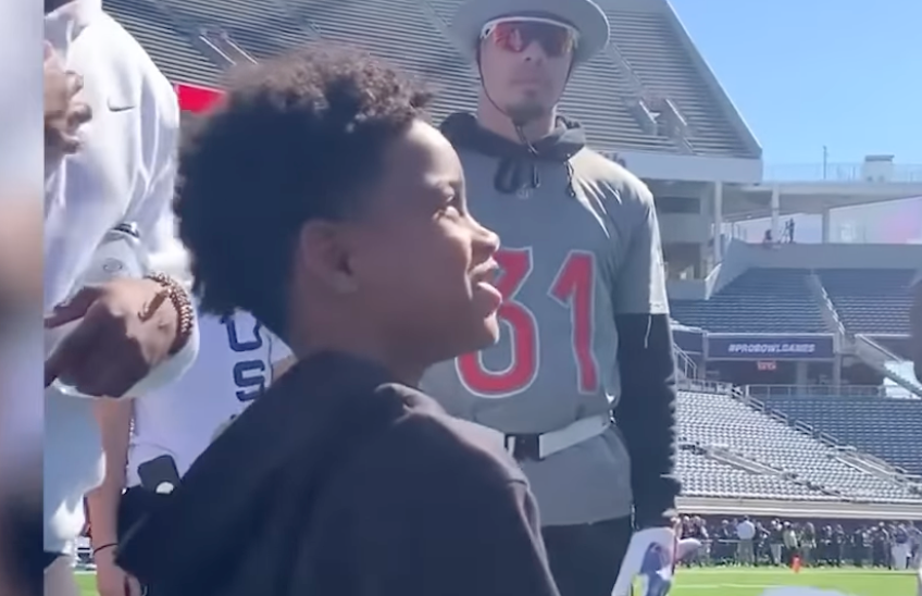 Stefon Diggs' nephew at the Pro Bowl