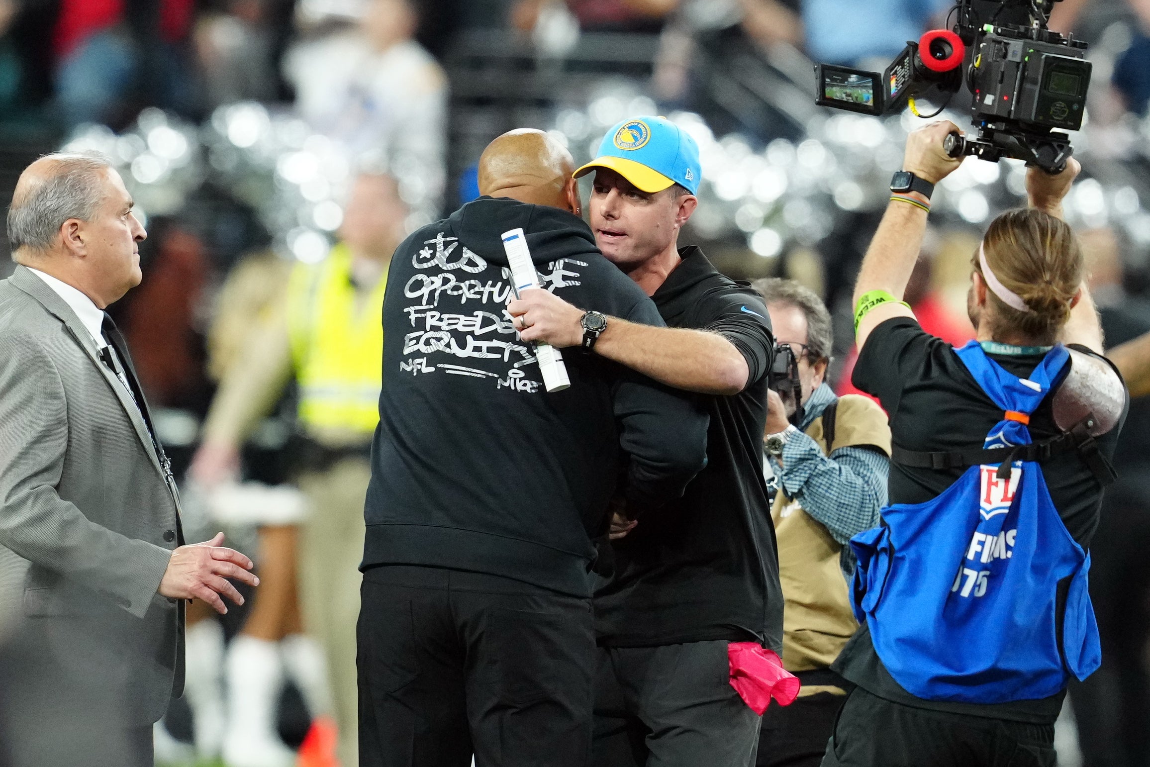 Las Vegas Raiders Los Angeles Chargers Antonio Pierce