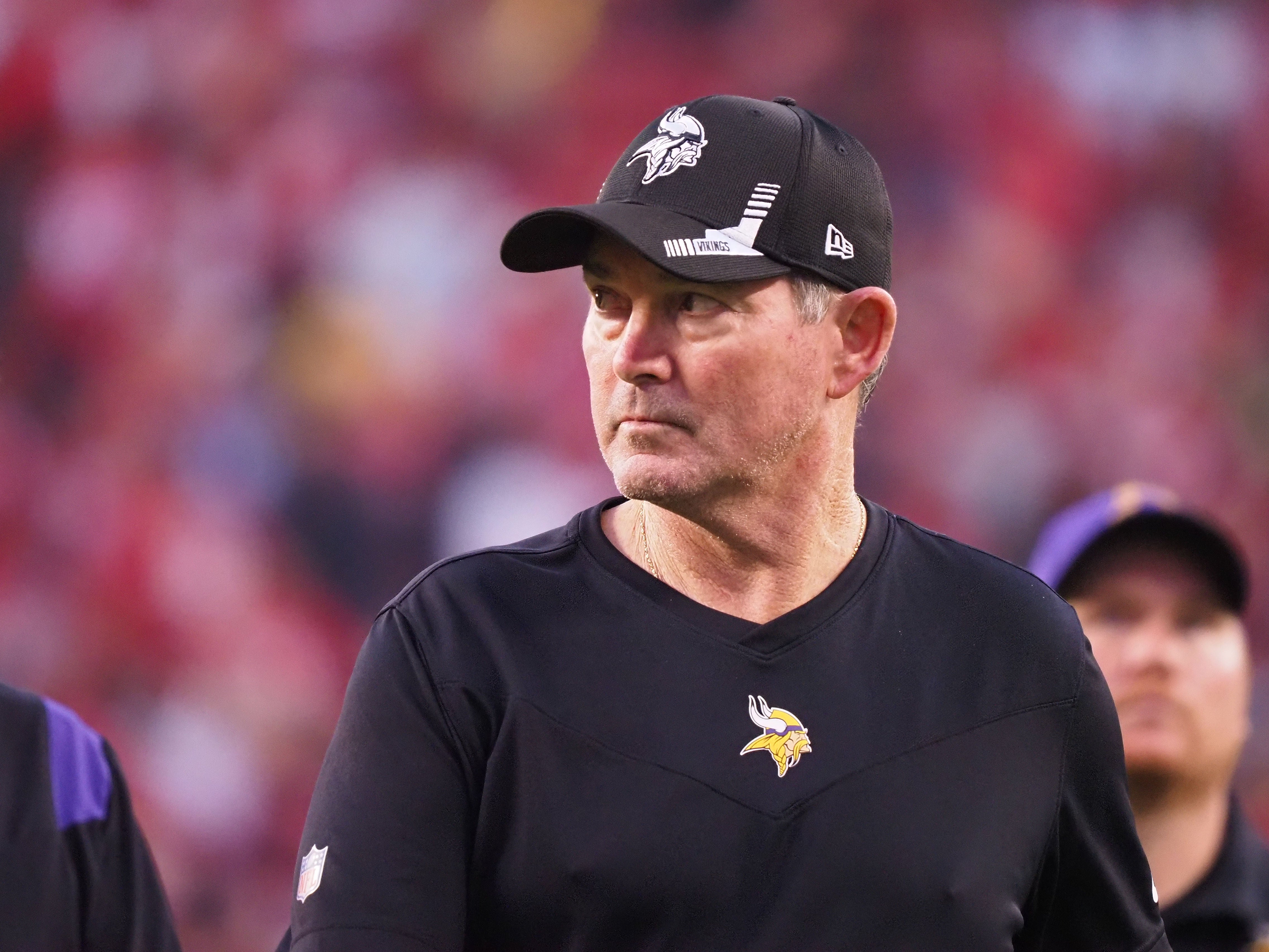 Minnesota Vikings head coach Mike Zimmer leaves the field after a loss against the San Francisco 49ers at Levi's Stadium.
