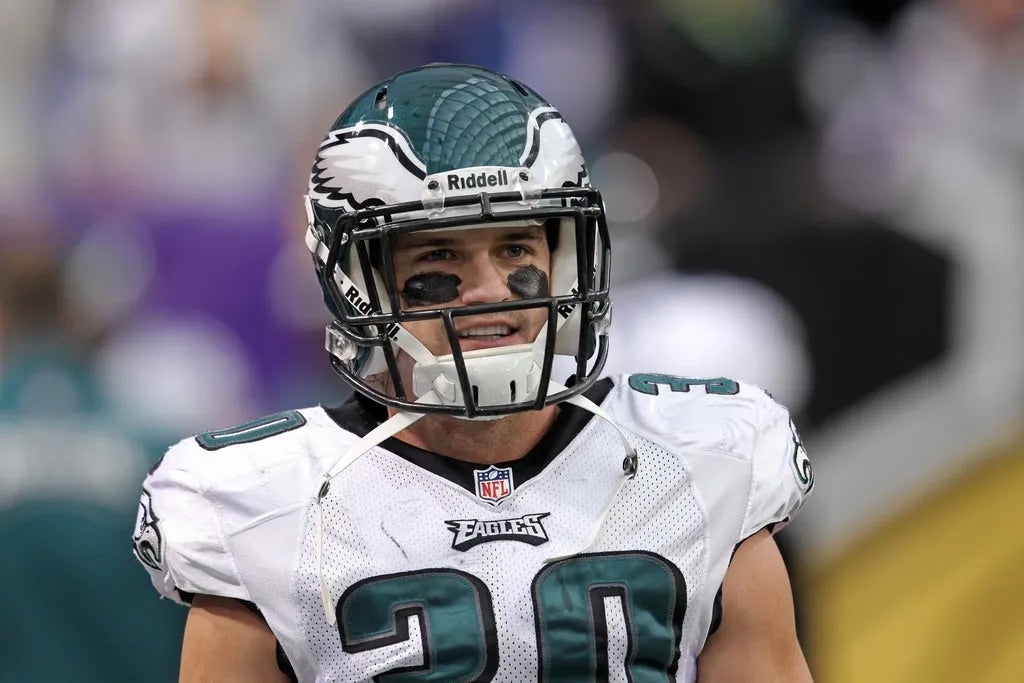 Philadelphia Eagles safety Colt Anderson (30) against the Minnesota Vikings at Mall of America Field at H.H.H. Metrodome. The Vikings defeated the Eagles 48-30.