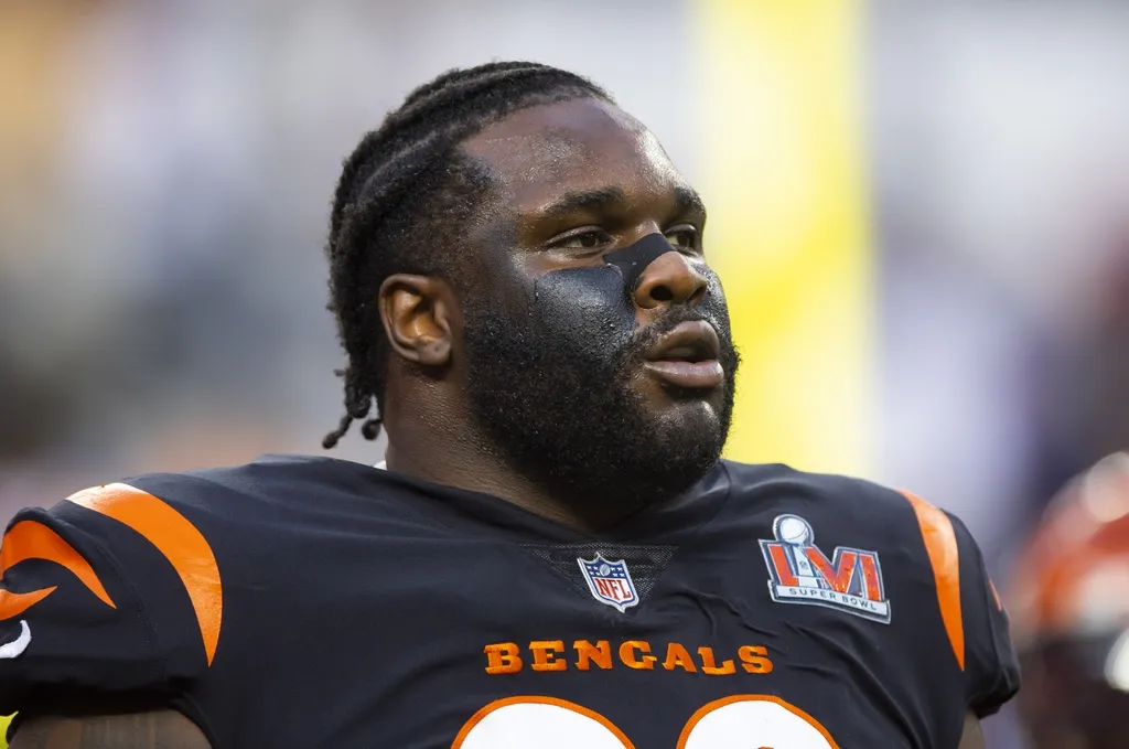 Cincinnati Bengals defensive tackle D.J. Reader (98) against the Los Angeles Rams during Super Bowl LVI at SoFi Stadium.
