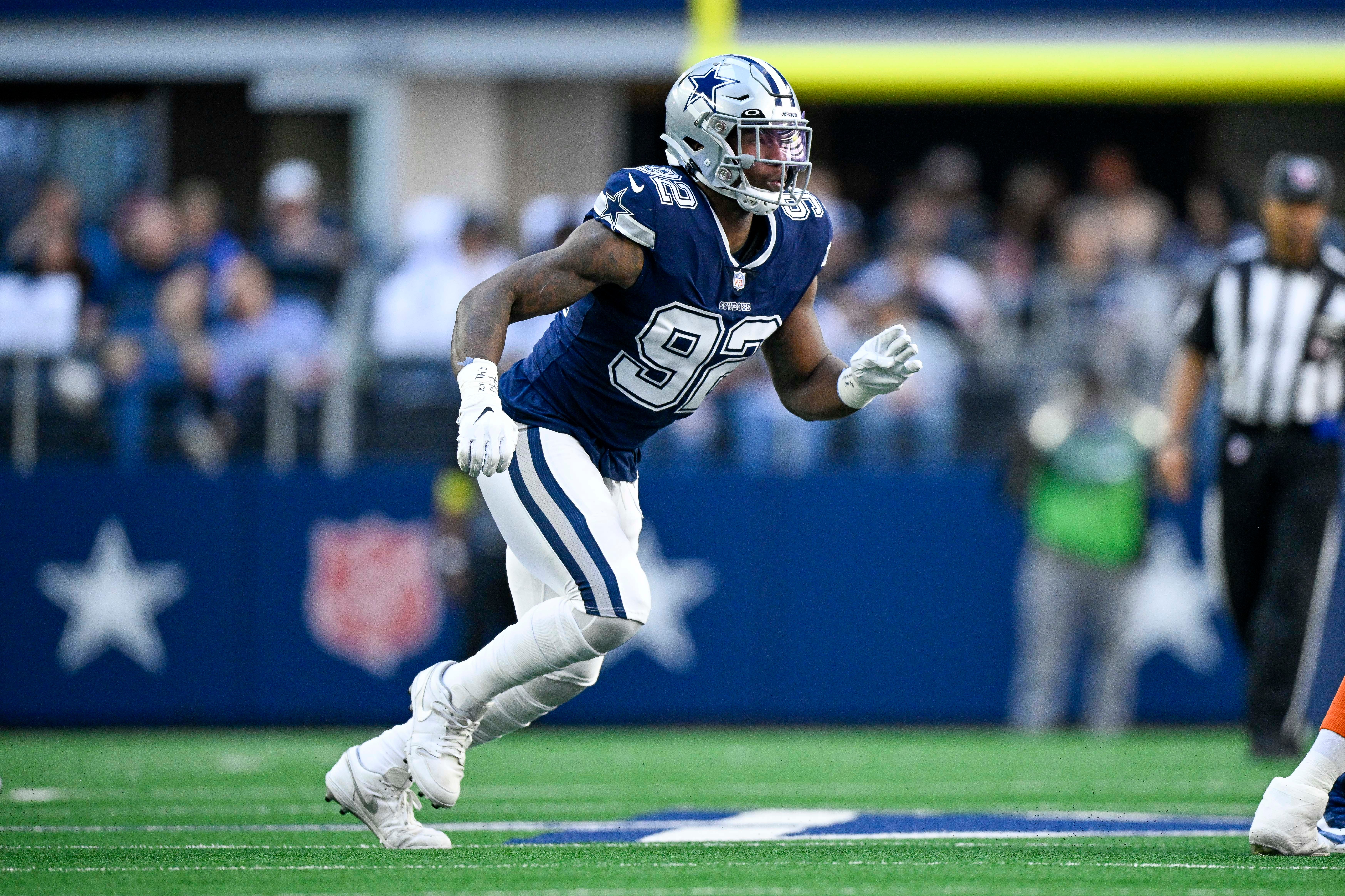 Oct 30, 2022; Arlington, Texas, USA; Dallas Cowboys defensive end Dorance Armstrong (92) in action during the game between the Dallas Cowboys and the Chicago Bears at AT&T Stadium.