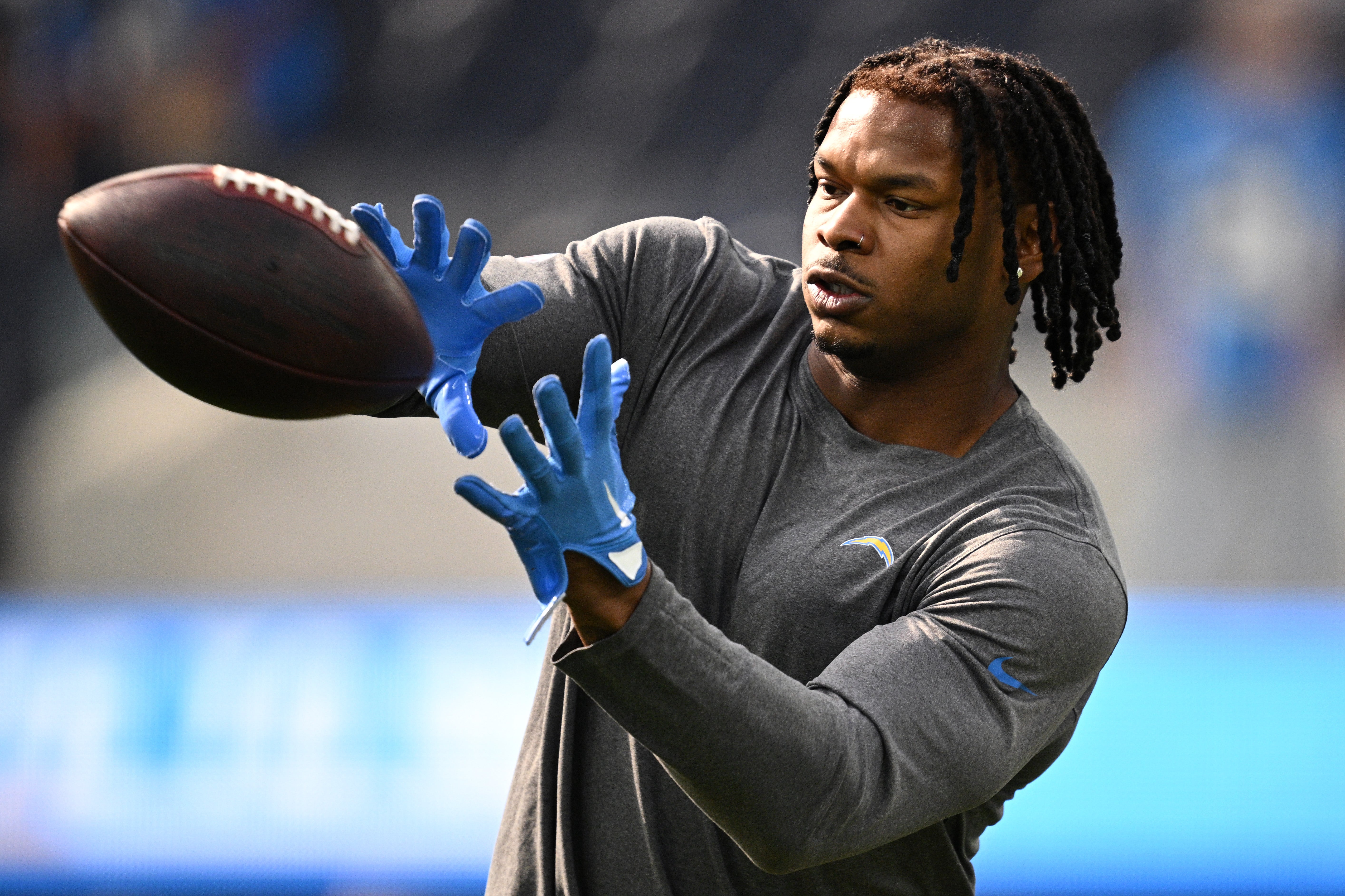 Nov 12, 2023; Inglewood, California, USA; Los Angeles Chargers tight end Gerald Everett (7) warms up before the game against the Detroit Lions at SoFi Stadium.