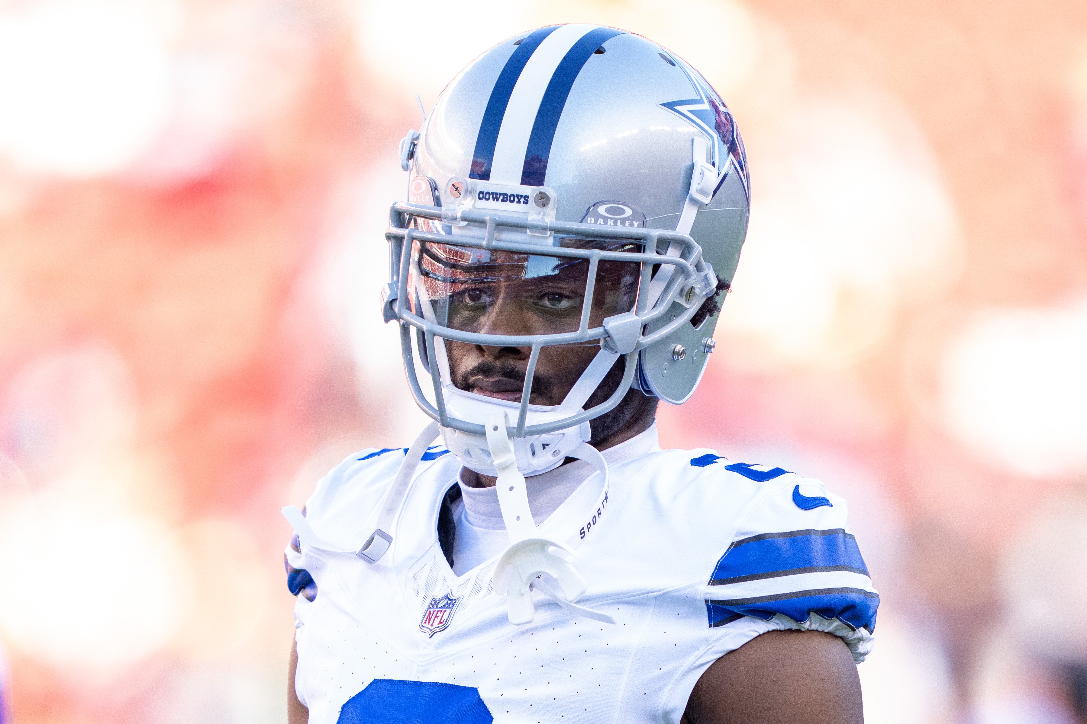 Dallas Cowboys cornerback Jourdan Lewis (2) warms up before the game against the San Francisco 49ers at Levi's Stadium.