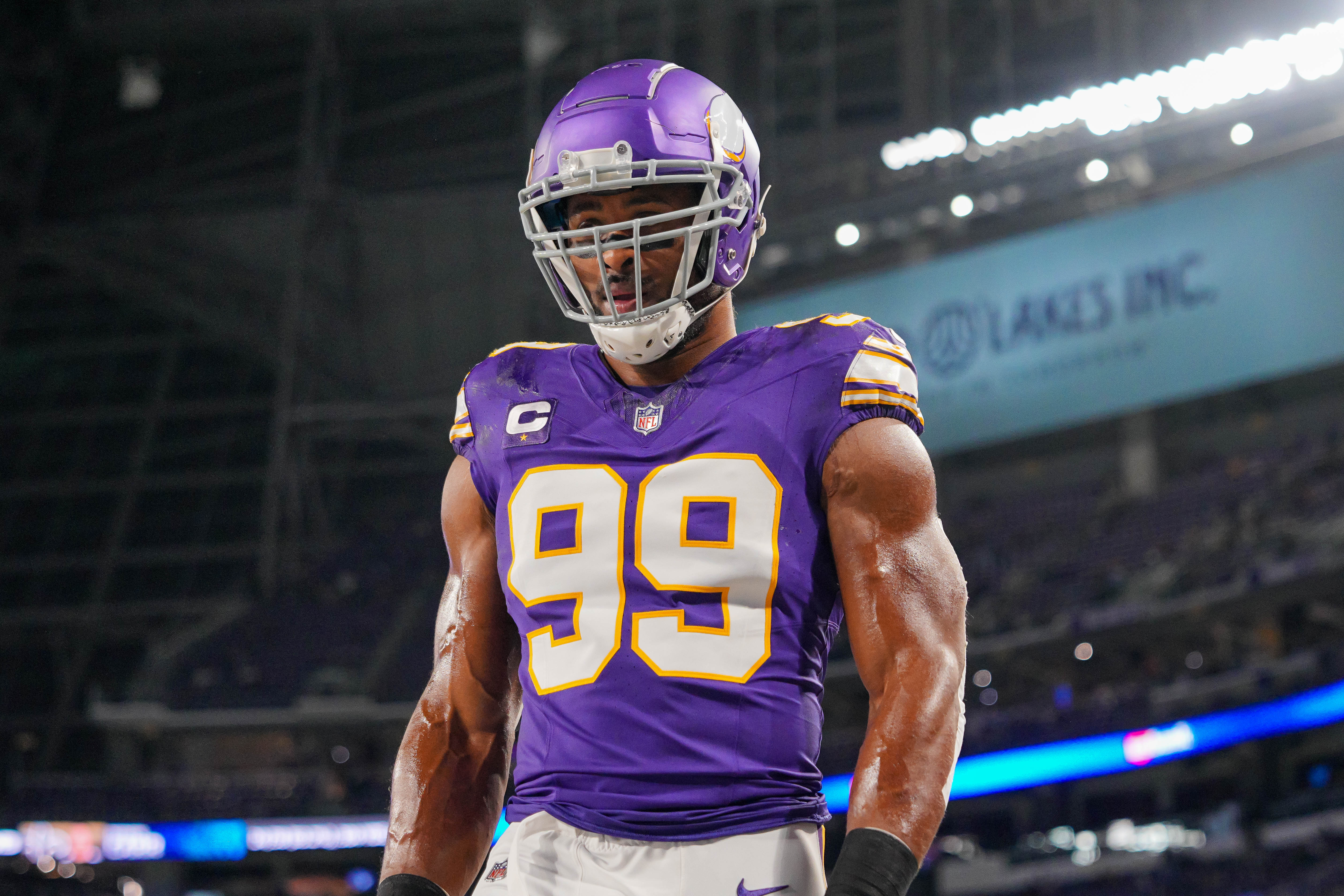 Nov 27, 2023; Minneapolis, Minnesota, USA; Minnesota Vikings linebacker Danielle Hunter (99) warms up before the game against the Chicago Bears at U.S. Bank Stadium.