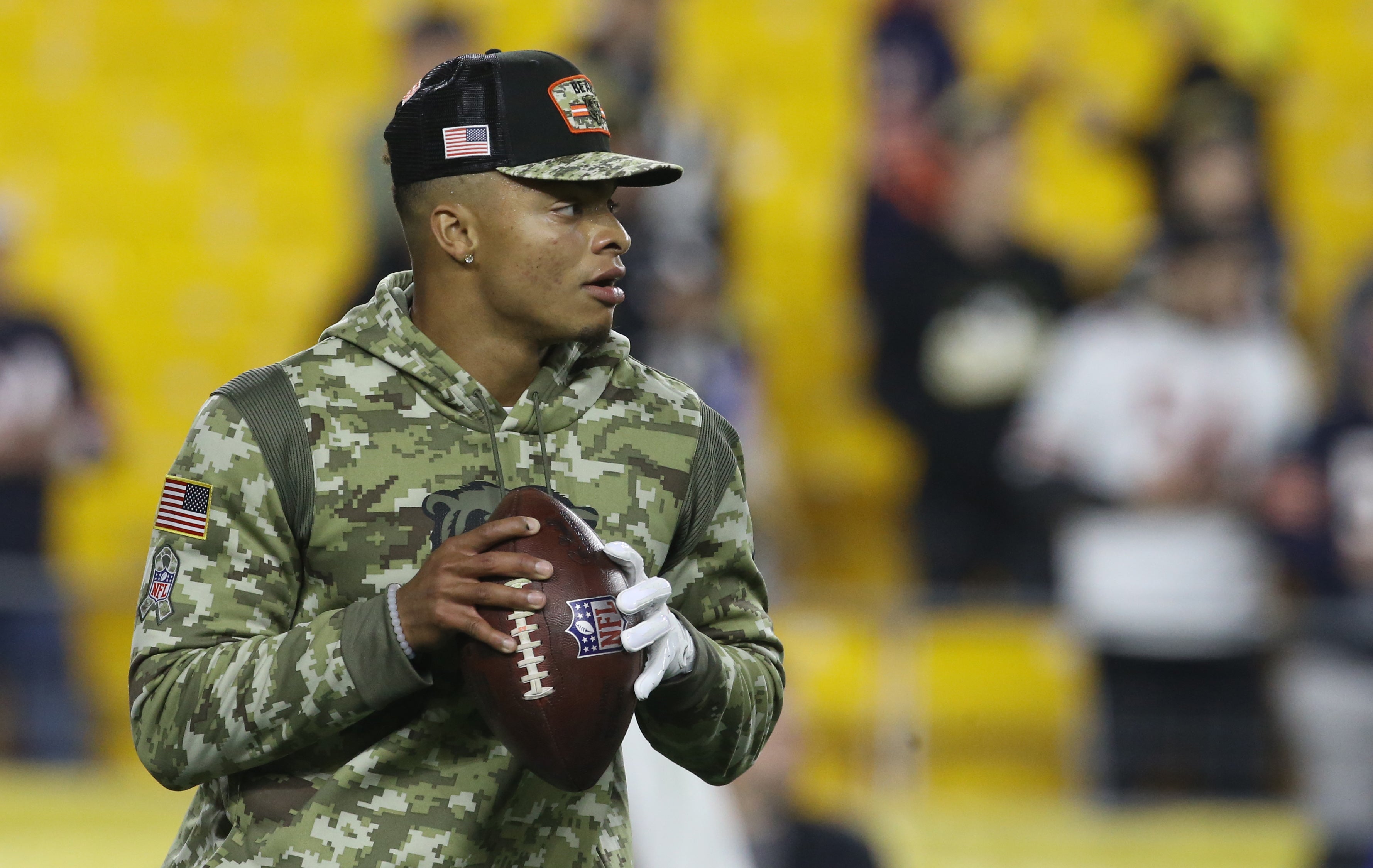 Nov 8, 2021; Pittsburgh, Pennsylvania, USA; Chicago Bears quarterback Justin Fields (1) warms up before the game against the Pittsburgh Steelers at Heinz Field.