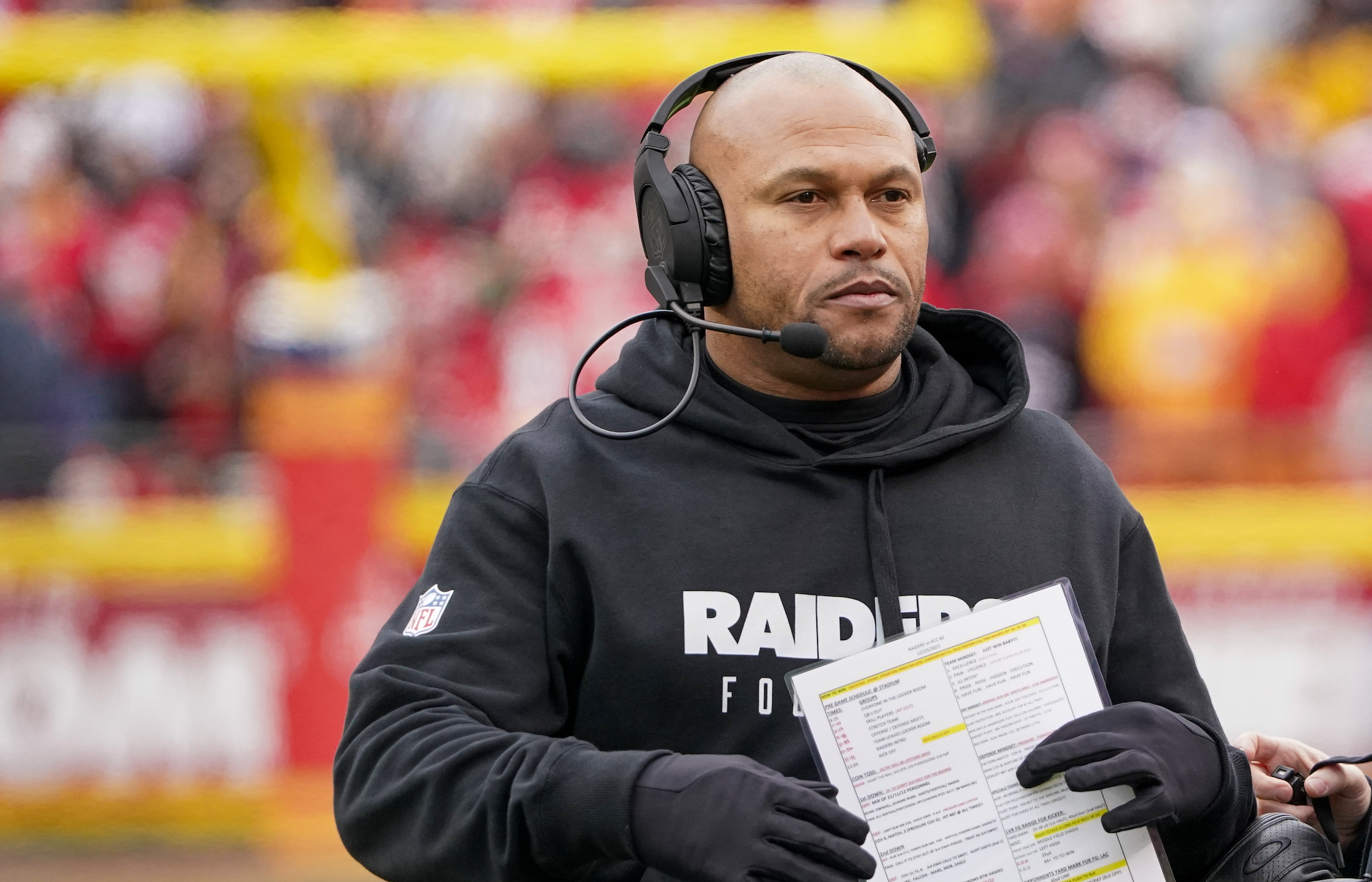 Raiders football news