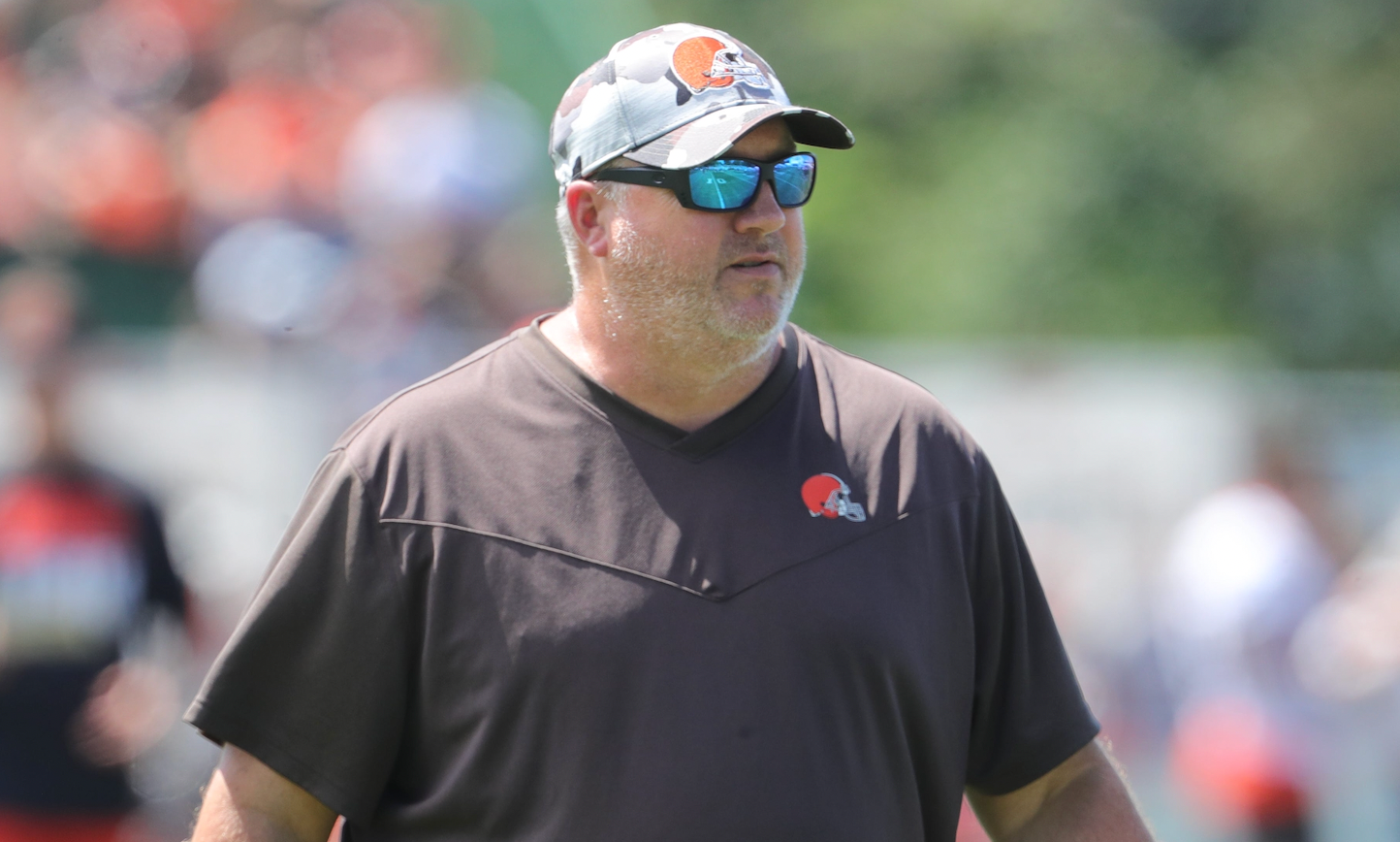 Cleveland Browns offensive coordinator Alex Van Pelt during training camp on Saturday, July 30, 2022 in Berea. Akr 7 30 Browns 20