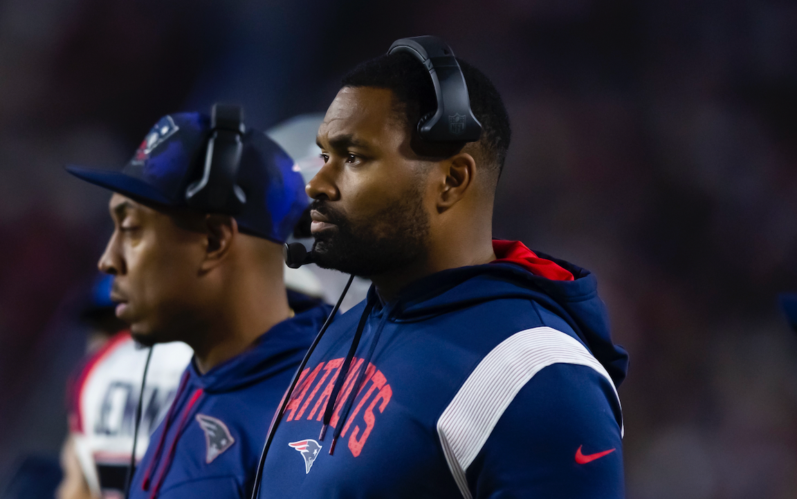 Dec 12, 2022; Glendale, Arizona, USA; New England Patriots linebackers coach Jerod Mayo against the Arizona Cardinals at State Farm Stadium