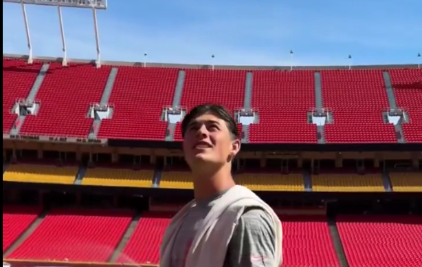 Kansas City ChiefsLouis Rees-Zammit