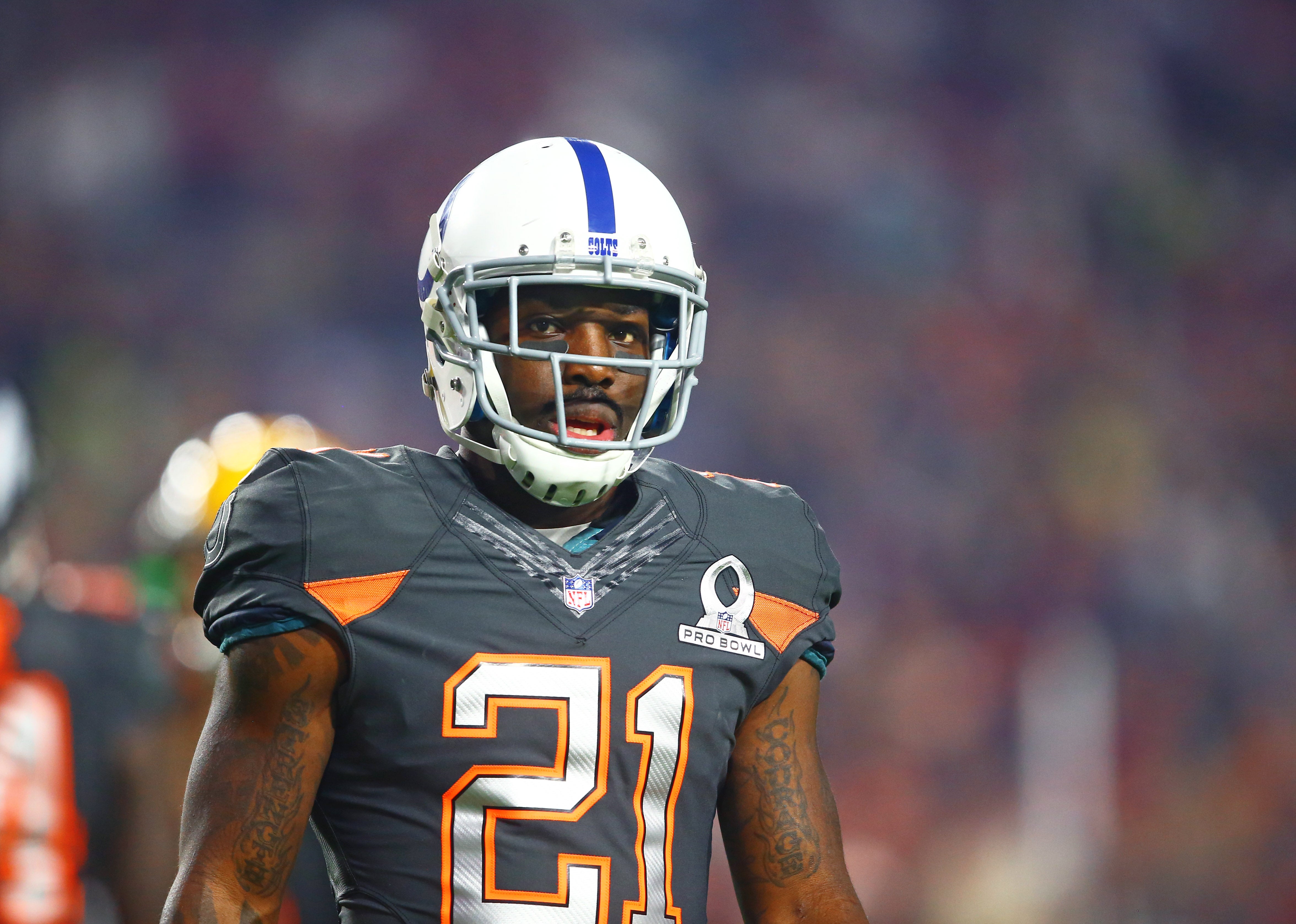 Jan 25, 2015; Phoenix, AZ, USA; Indianapolis Colts cornerback Vontae Davis (21) during the 2015 Pro Bowl at University of Phoenix Stadium.