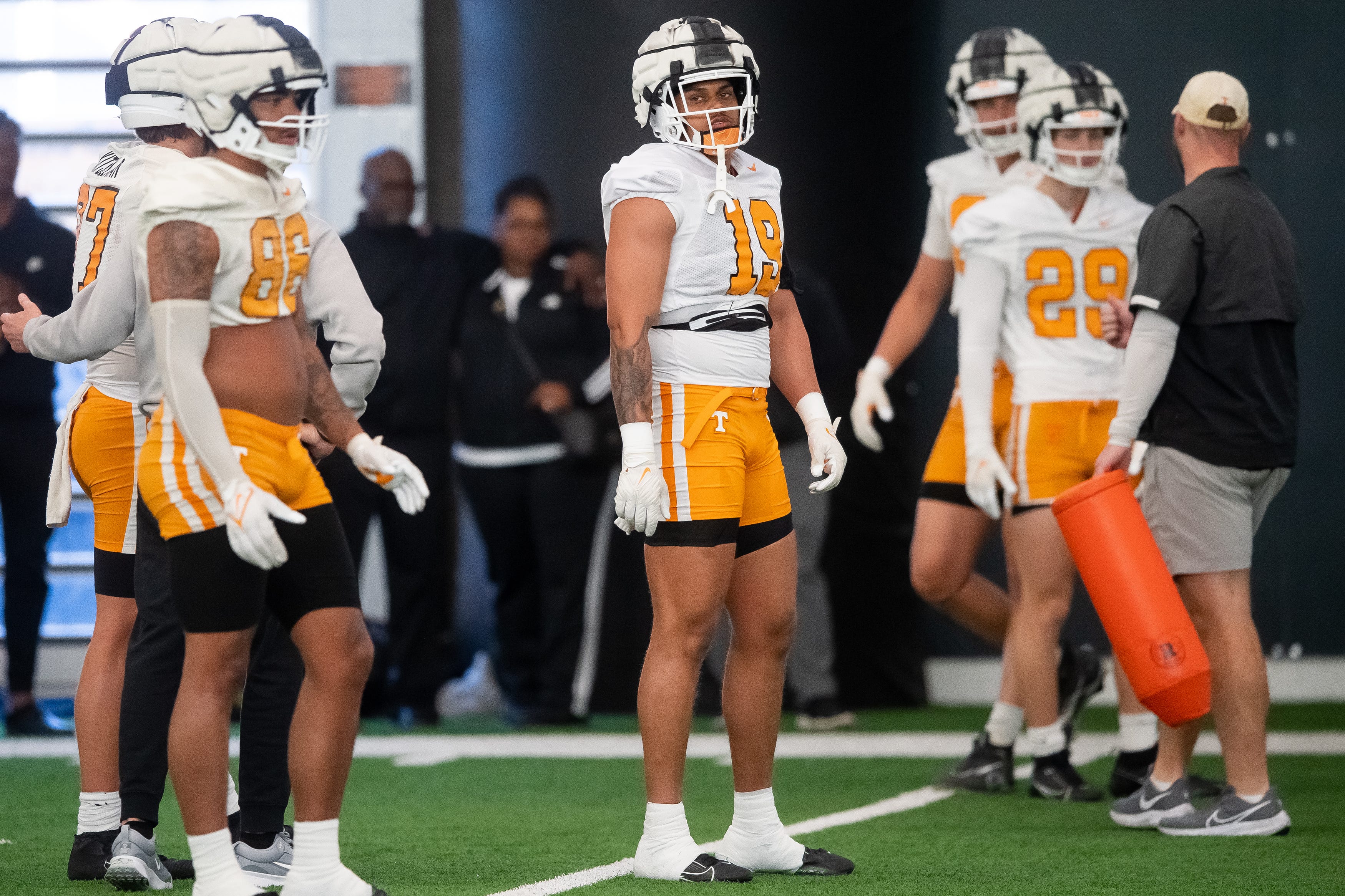 Tennessee tight end Holden Staes (19) during UT spring football practice on Tuesday, March 19, 2024.