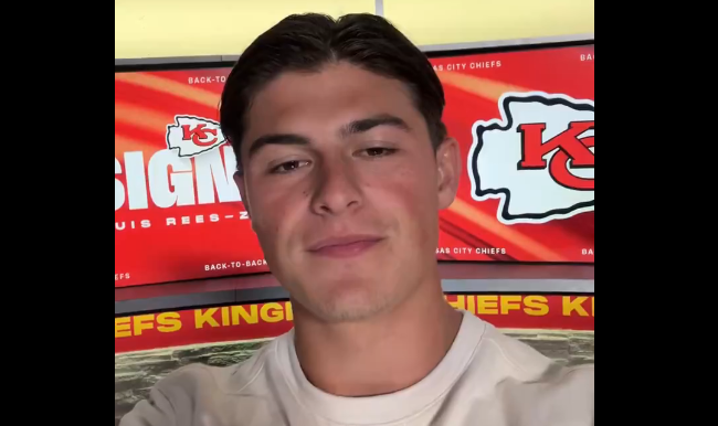 Louis Rees-Zammit pictured on Chiefs' social media account.