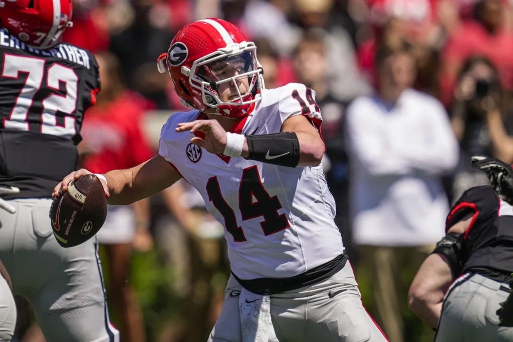 NCAA Football: Georgia G-Day Game Georgia Bulldogs quarterback Gunner Stockton (14) passes the ball during the G-Day Game at Sanford Stadium.