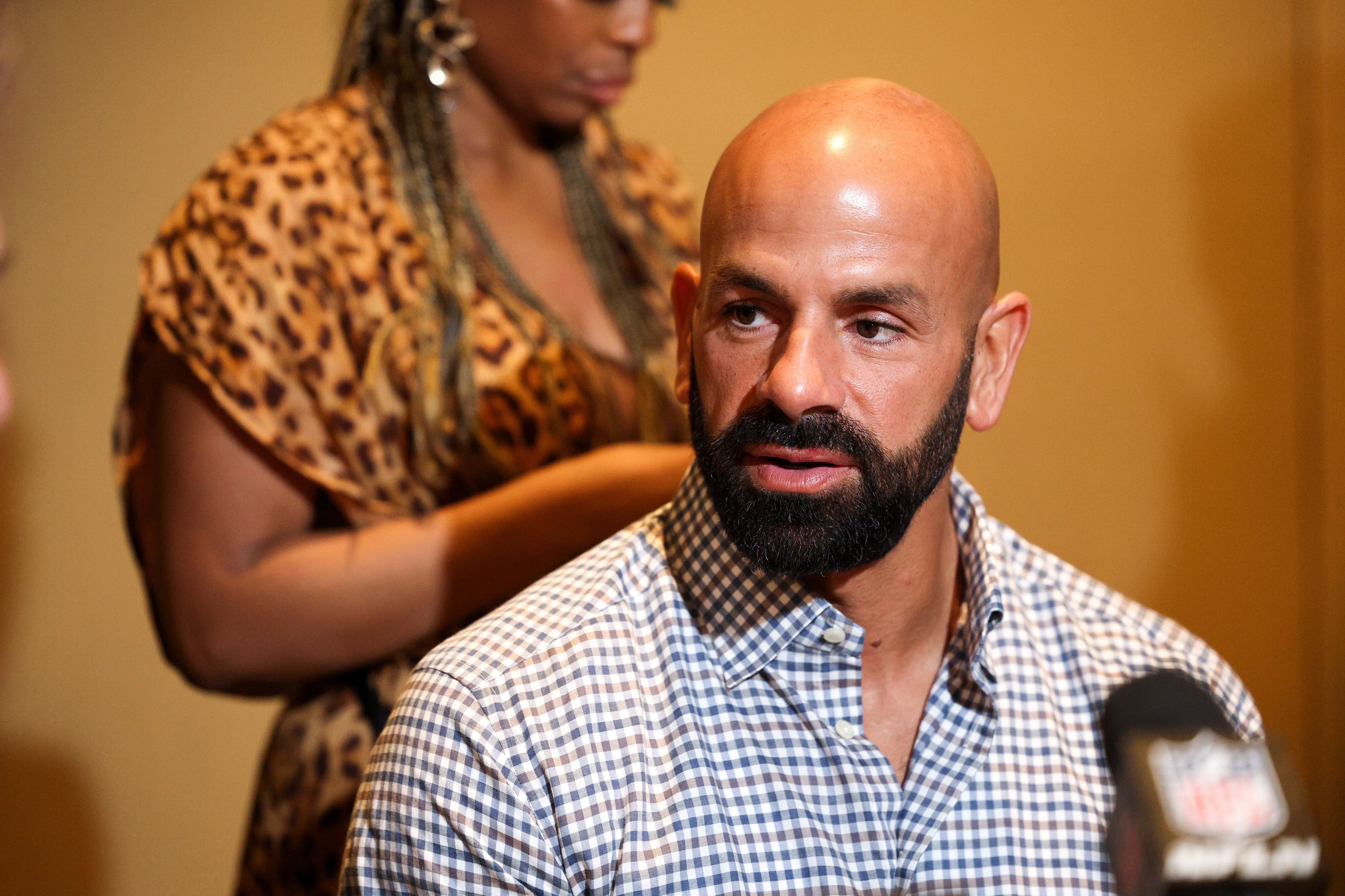 ew York Jets head coach Robert Saleh talks to media during the NFL annual league meetings at the JW Marriott.
