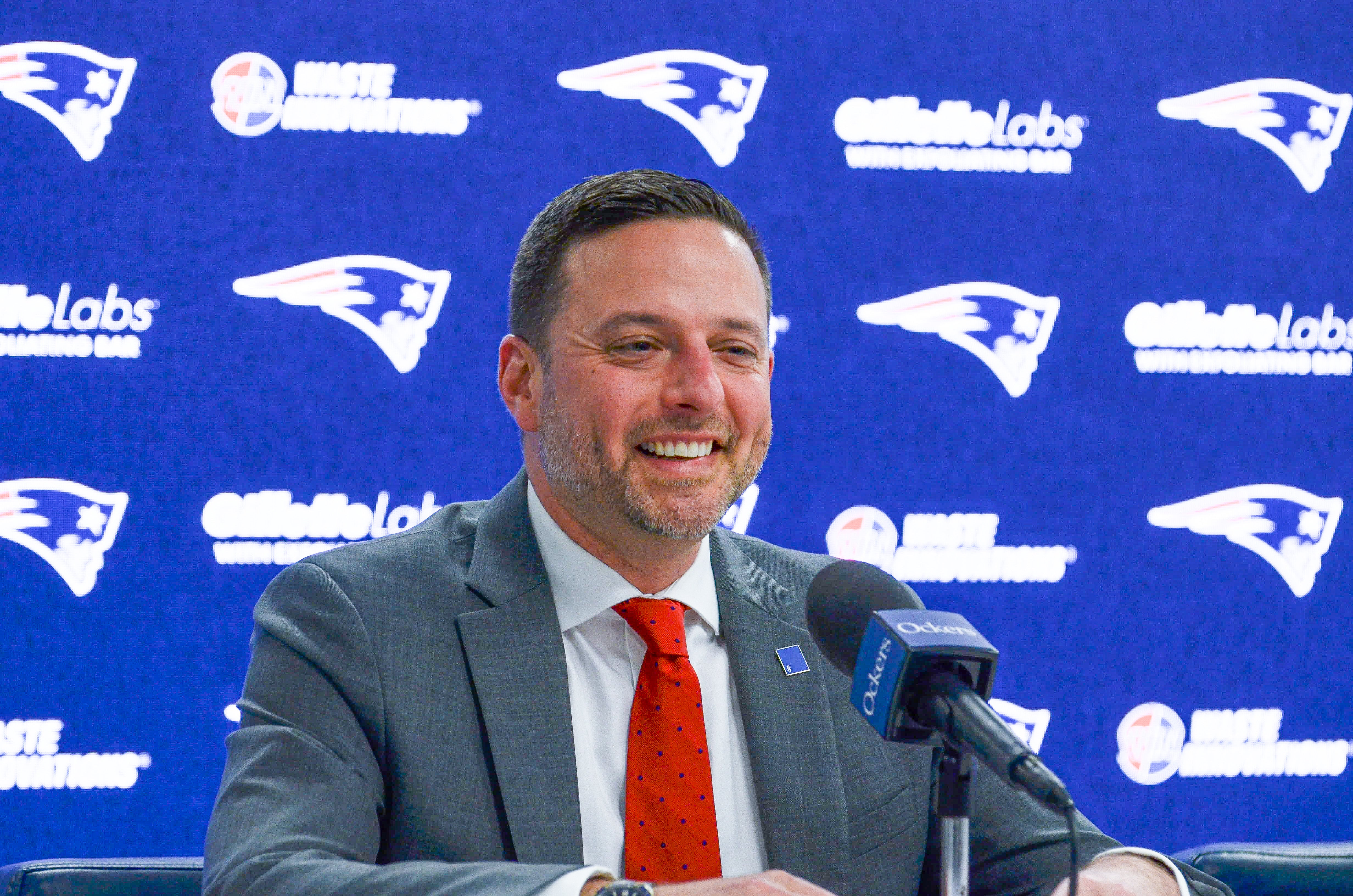 Eliot Wolf speaks with reporters after the Patriots draft quarterback Drake Maye with the No. 3 overall pick | Friday, April 26