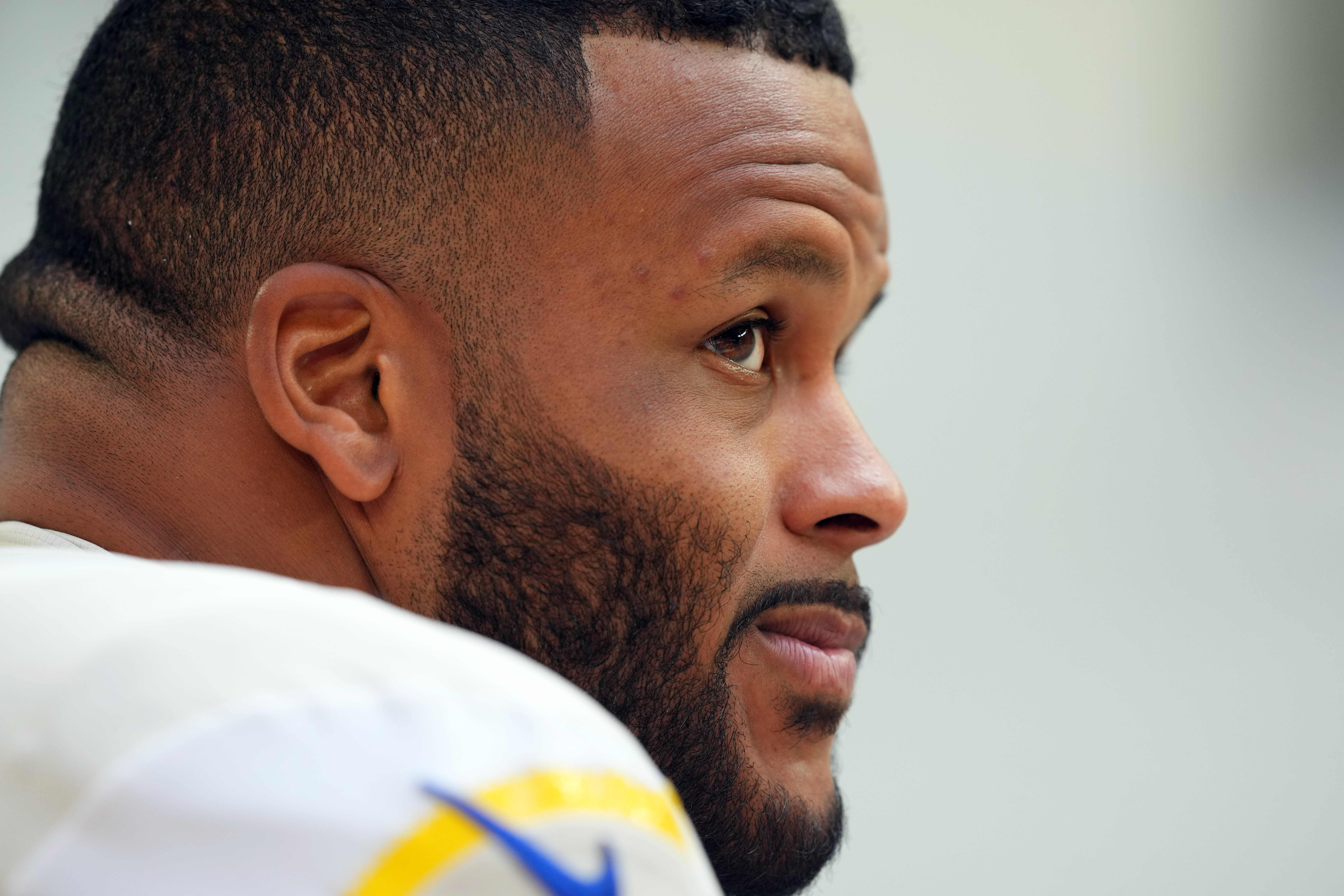 Nov 26, 2023; Glendale, Arizona, USA; Los Angeles Rams defensive tackle Aaron Donald (99) looks on against the Arizona Cardinals during the first half at State Farm Stadium. Mandatory Credit: Joe Camporeale-USA TODAY Sports