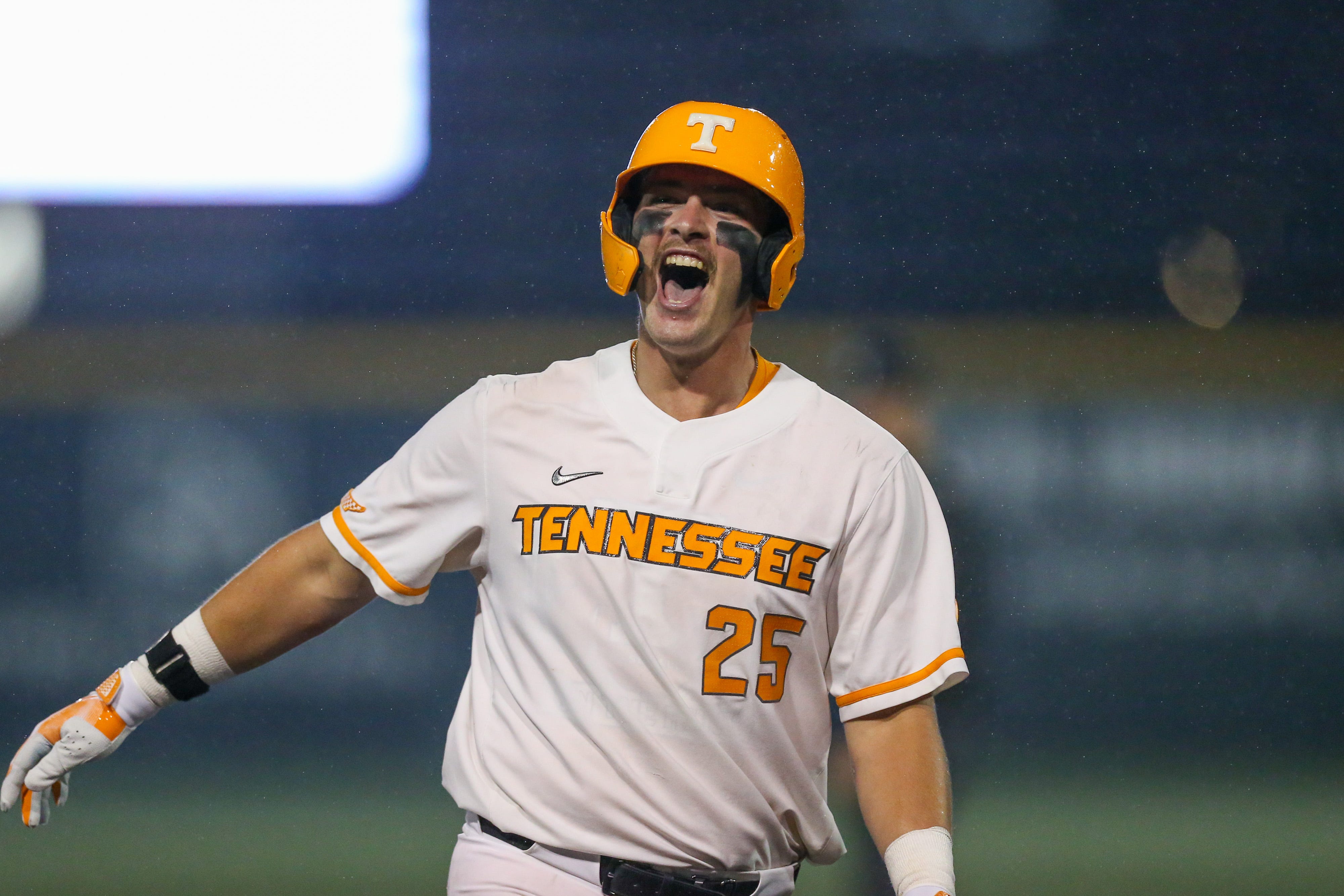 Tennessee Volunteers first baseman Blake Burke (25) runs after hitting a grand slam against the South Carolina Gamecocks at Lindsey Nelson Stadium in Knoxville, Tenn., Friday, May 17, 2024.