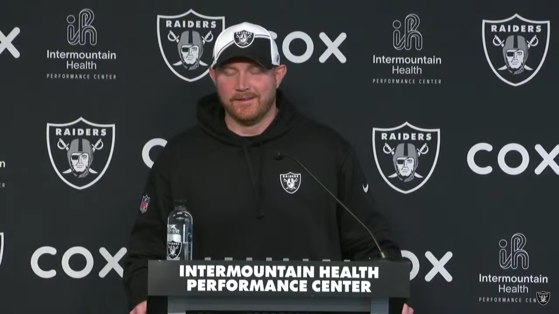 Las Vegas Raiders Tight end coach Luke Steckel