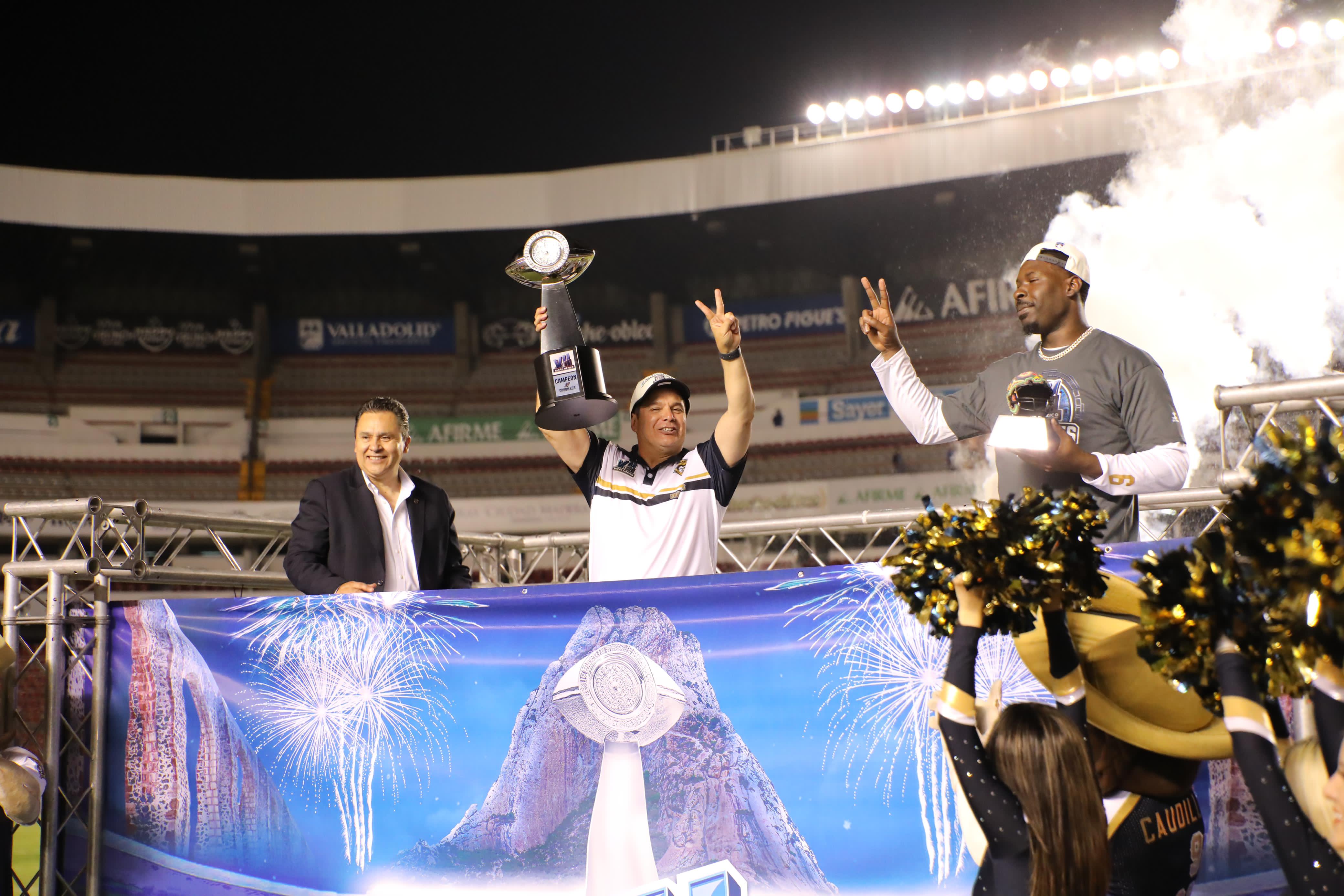 Former Auburn Tigers quarterback Jeremy Johnson wins Mexico Bowl MVP, back-to-back championships after 22-0 run.
