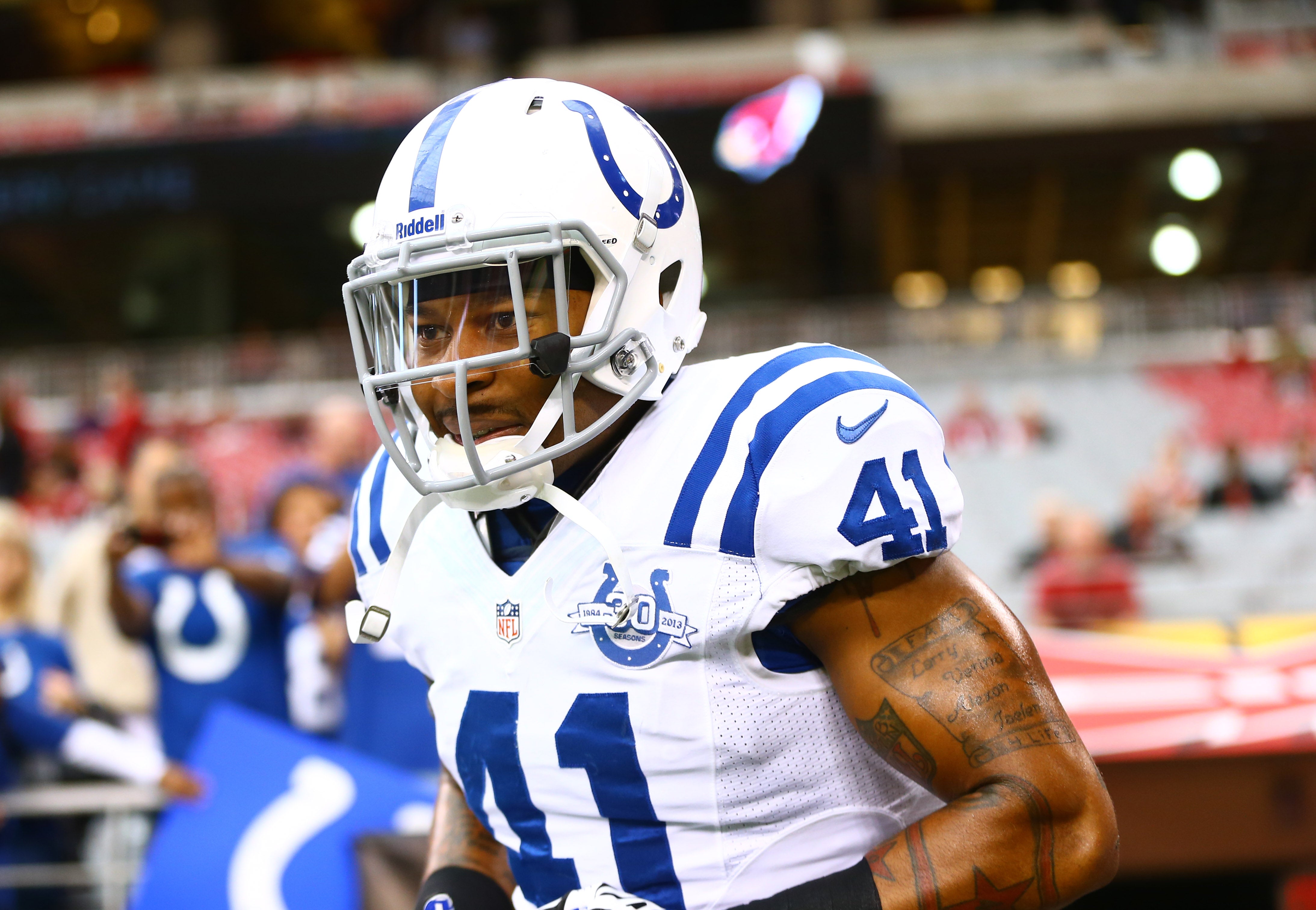 Nov 24, 2013; Phoenix, AZ, USA; Indianapolis Colts safety Antoine Bethea (41) against the Arizona Cardinals at University of Phoenix Stadium. The Cardinals defeated the Colts 40-11.