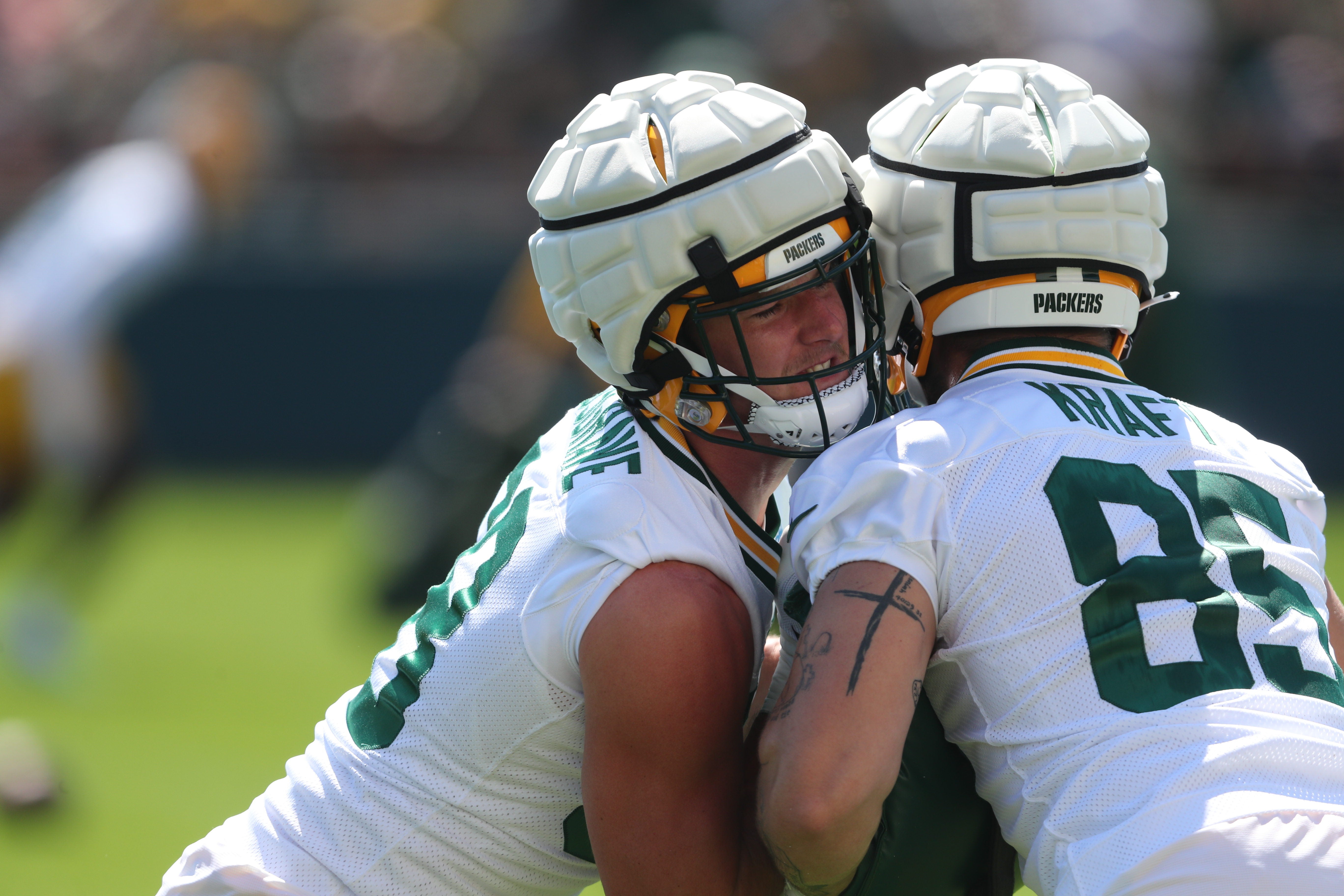 Luke Musgrave, Tucker Kraft