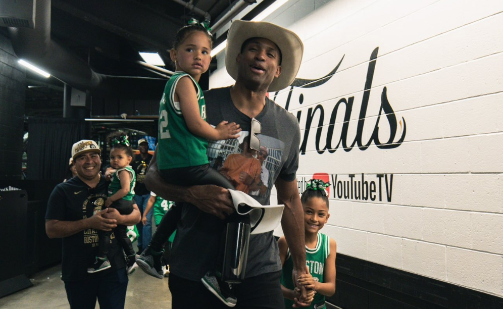 Al Horford arrives in a Tom Brady shirt ahead of the Boston Celtics championship parade.