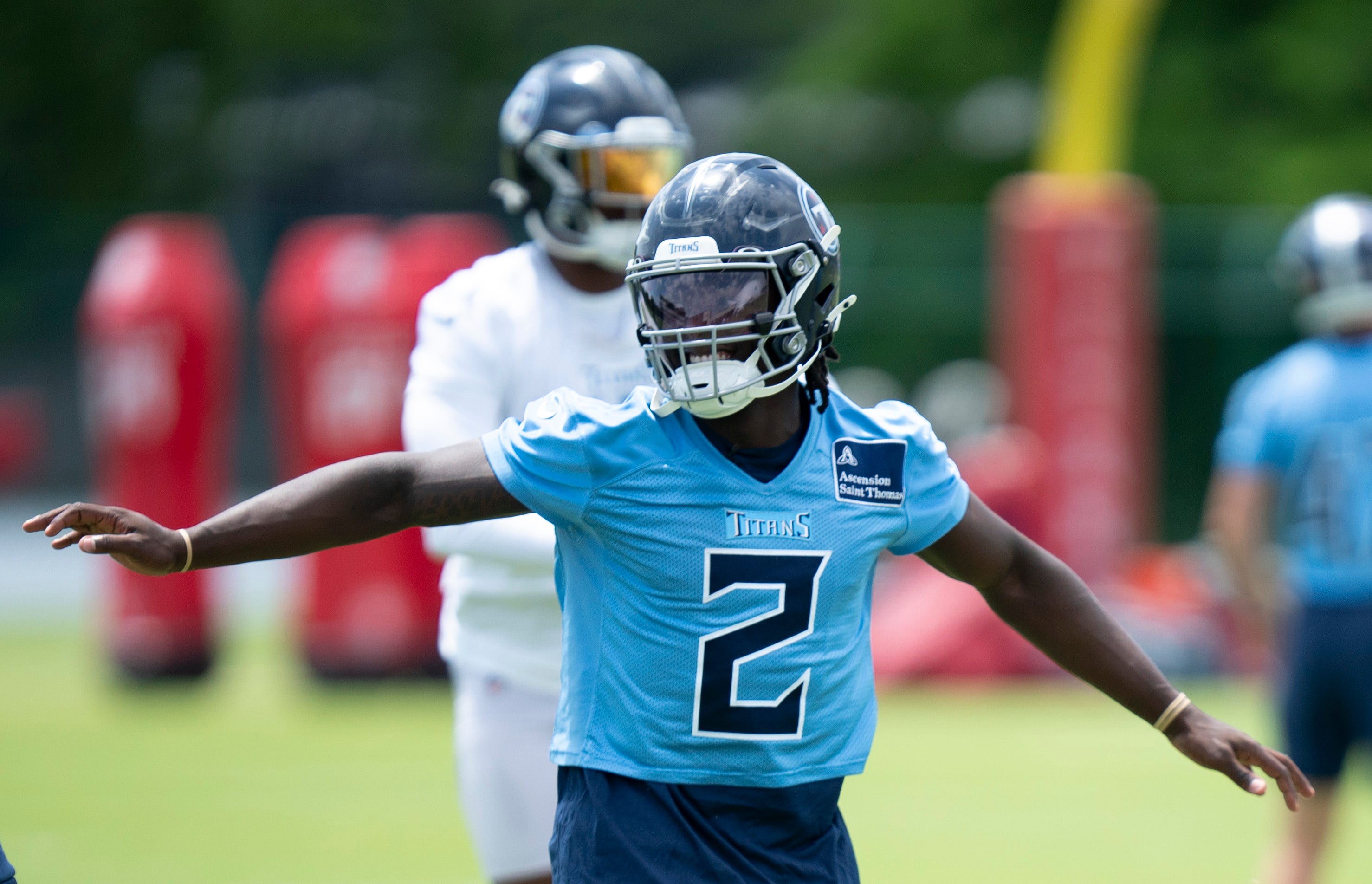 Running back Tyjae Spears (2) goes through warmups during Tennessee Titans practice at Ascension Saint Thomas Sports Park in Nashville, Tenn., Wednesday, May 29, 2024 Denny Simmons / The Tennessean-USA TODAY NETWORK 