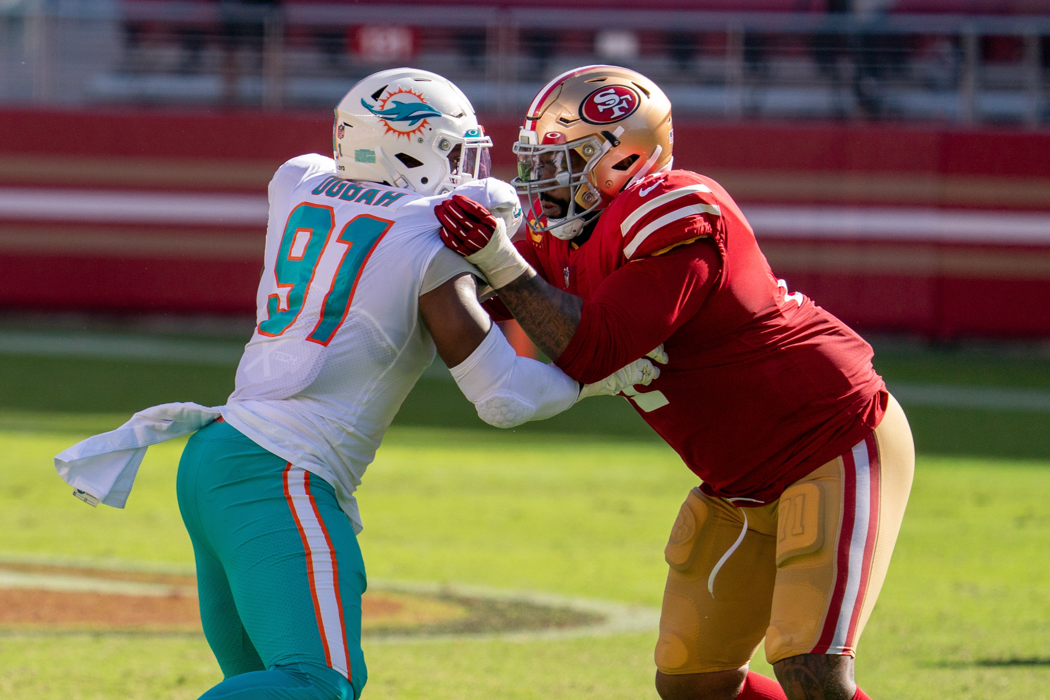 October 11, 2020; Santa Clara, California, USA; San Francisco 49ers offensive tackle Trent Williams (71) against Miami Dolphins defensive end Emmanuel Ogbah (91) during the third quarter at Levi's Stadium.