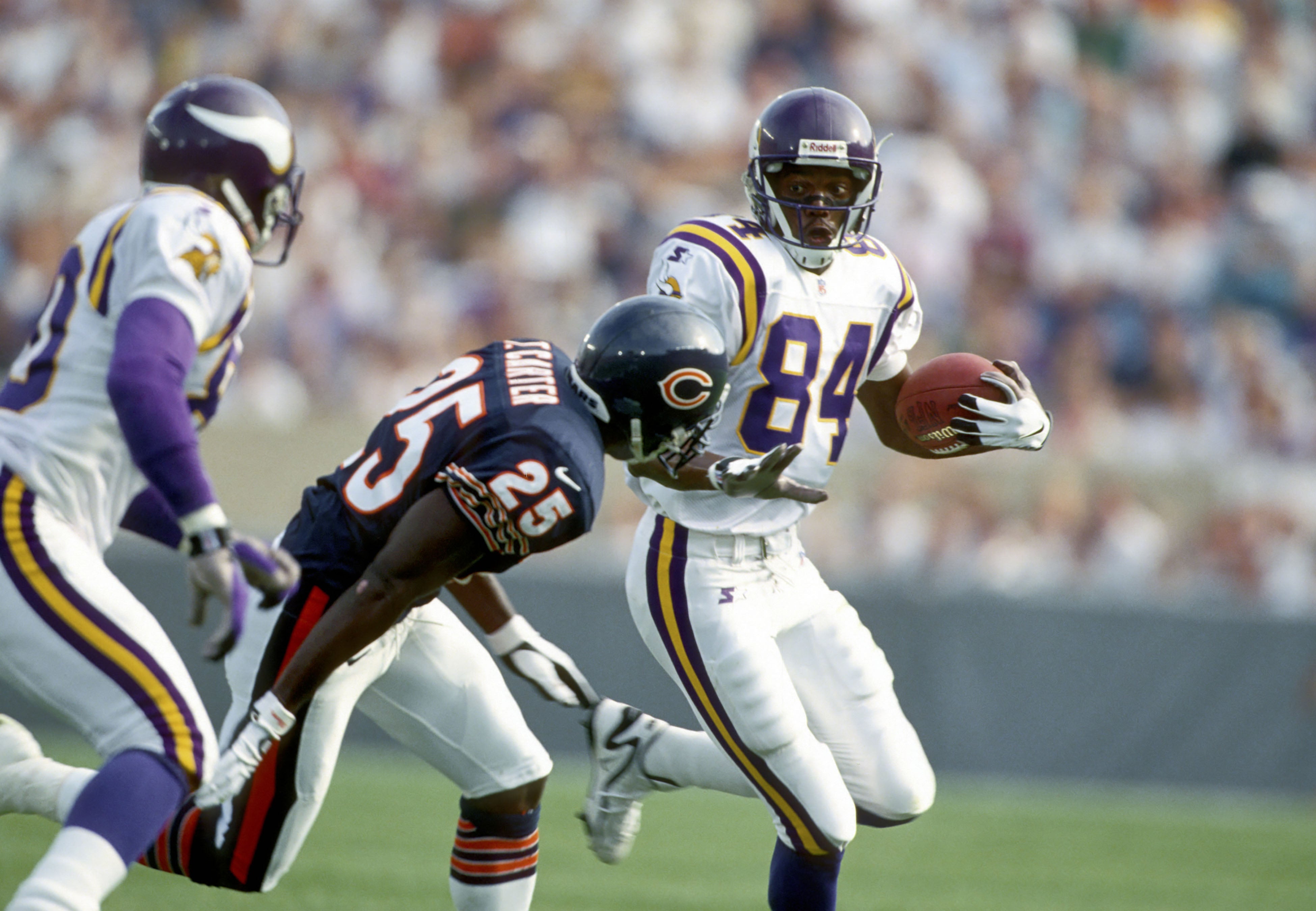 Minnesota Vikings (84) Randy Moss in action against the Chicago Bears at Soldier Field.