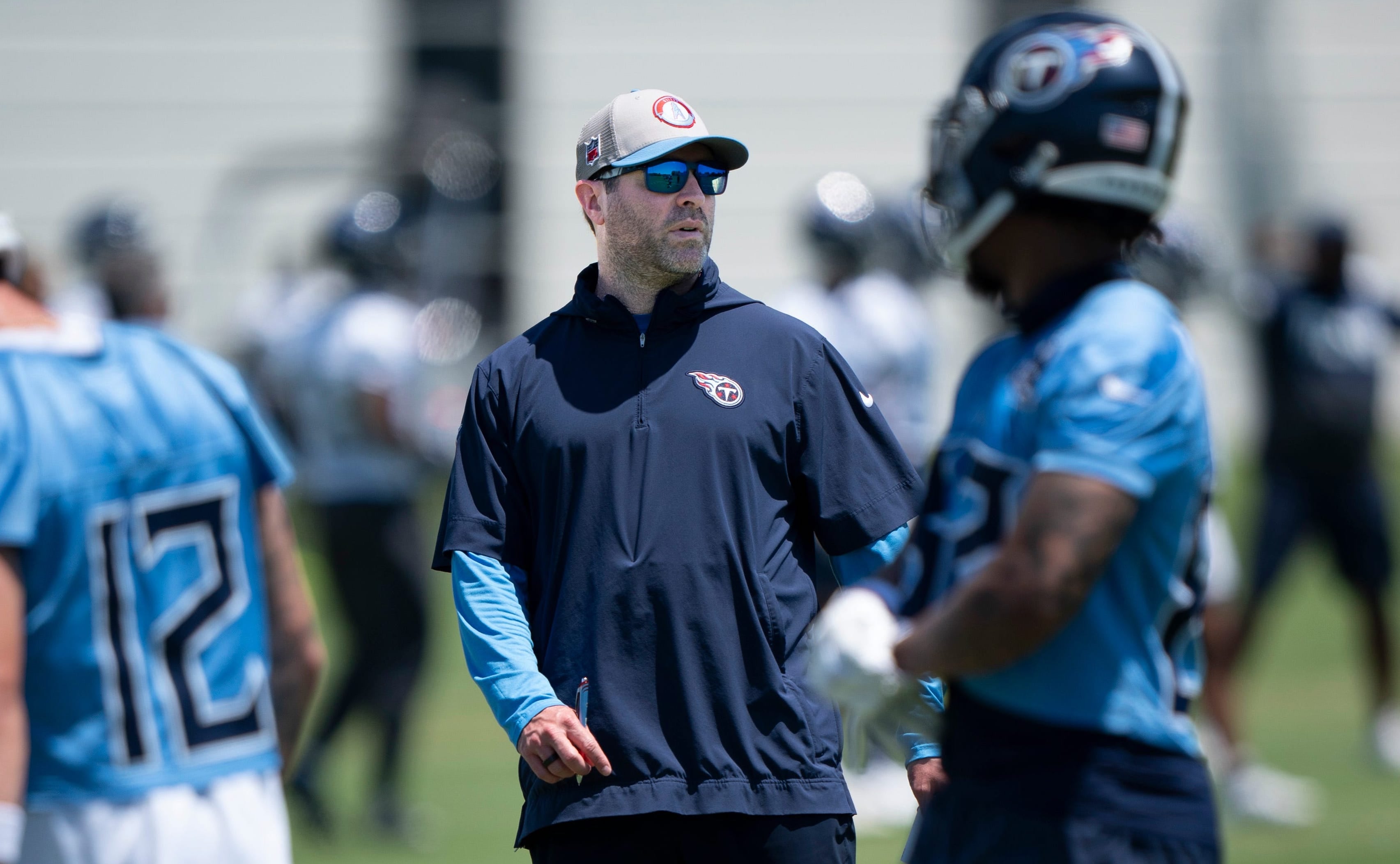 Head Coach Brian Callahan oversees offensive drills during Tennessee Titans practice at Ascension Saint Thomas Sports Park in Nashville, Tenn., Tuesday, May 21, 2024 Denny Simmons / The Tennessean-USA TODAY NETWORK