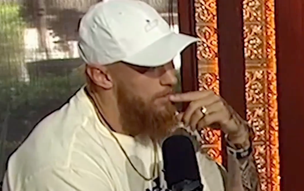 George Kittle tells a funny Travis Kelce-Taylor Swift story on the Rich Eisen show.