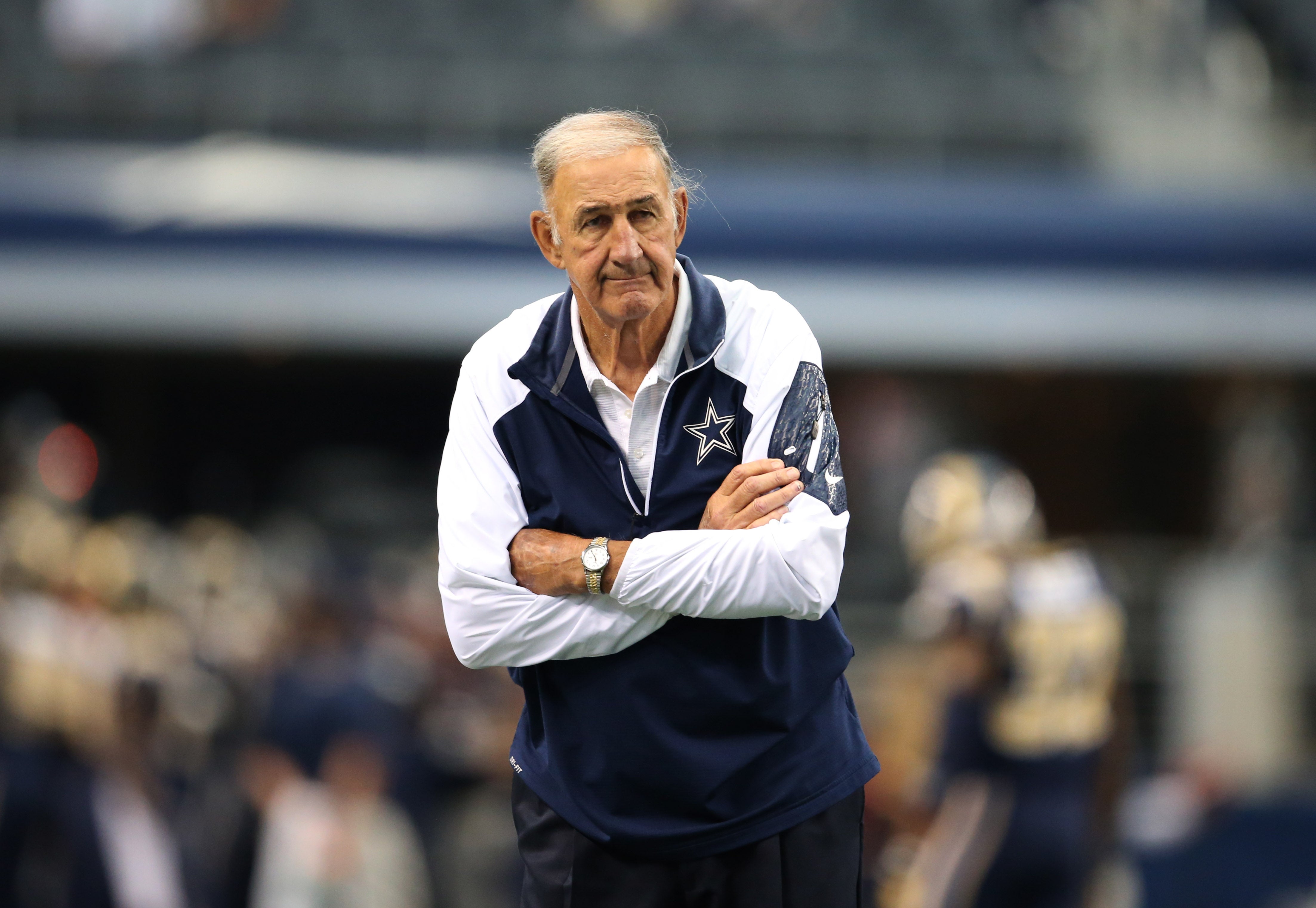 Sep 22, 2013; Arlington, TX, USA; Dallas Cowboys defensive coordinator Monte Kiffin prior to the game against the St. Louis Rams at AT&T Stadium.