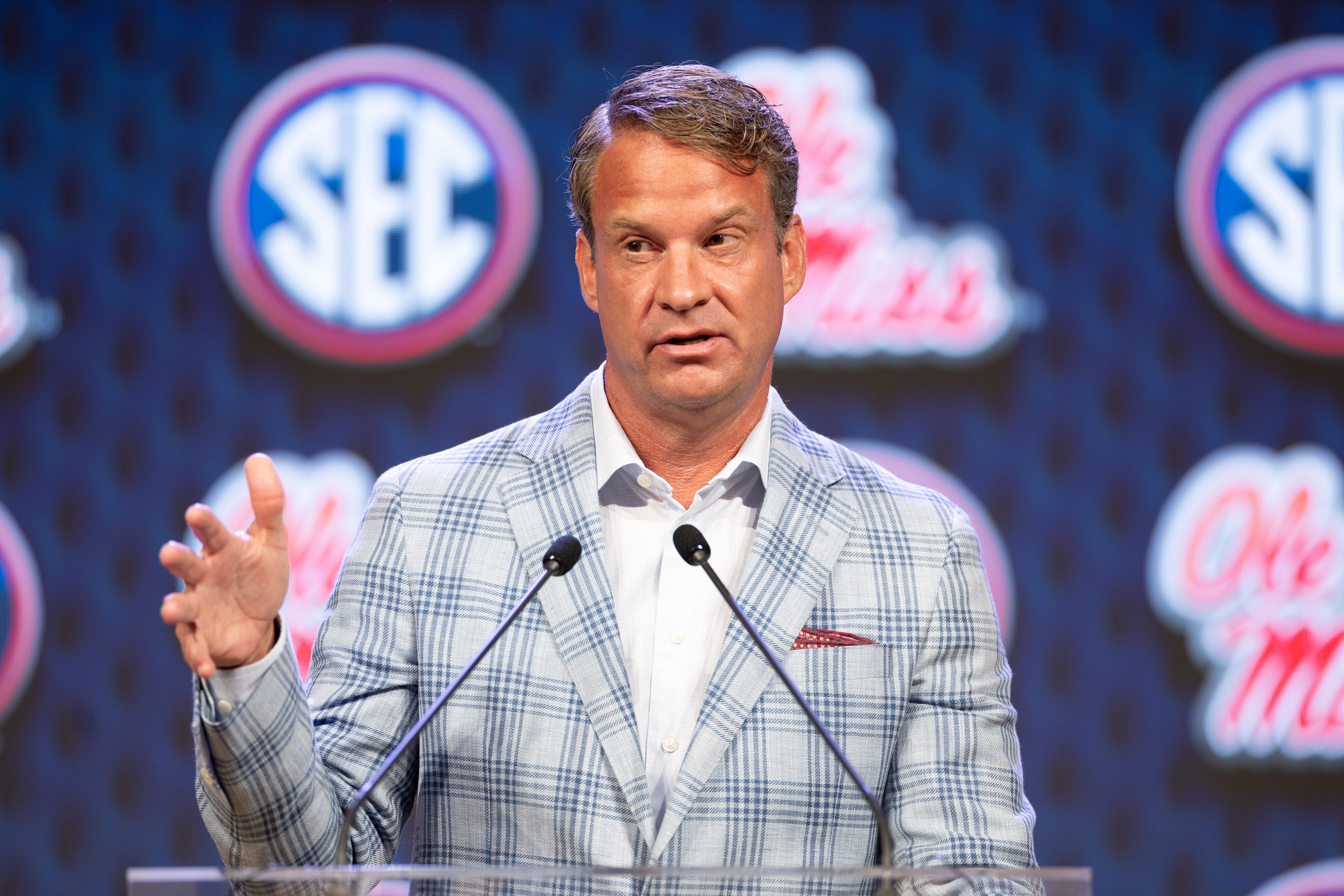 Lane Kiffin Ole Miss