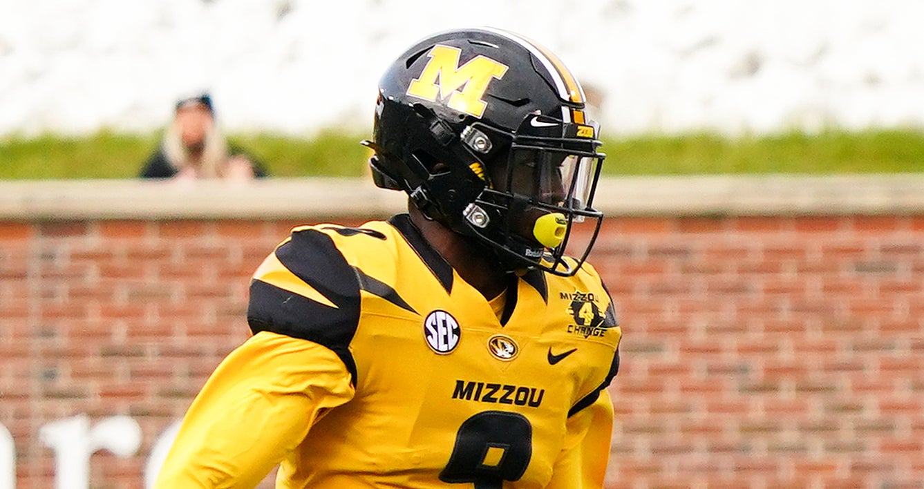 Oct 24, 2020; Columbia, Missouri, USA; Missouri Tigers safety Tyree Gillespie (9) against the Kentucky Wildcats at Faurot Field at Memorial Stadium.