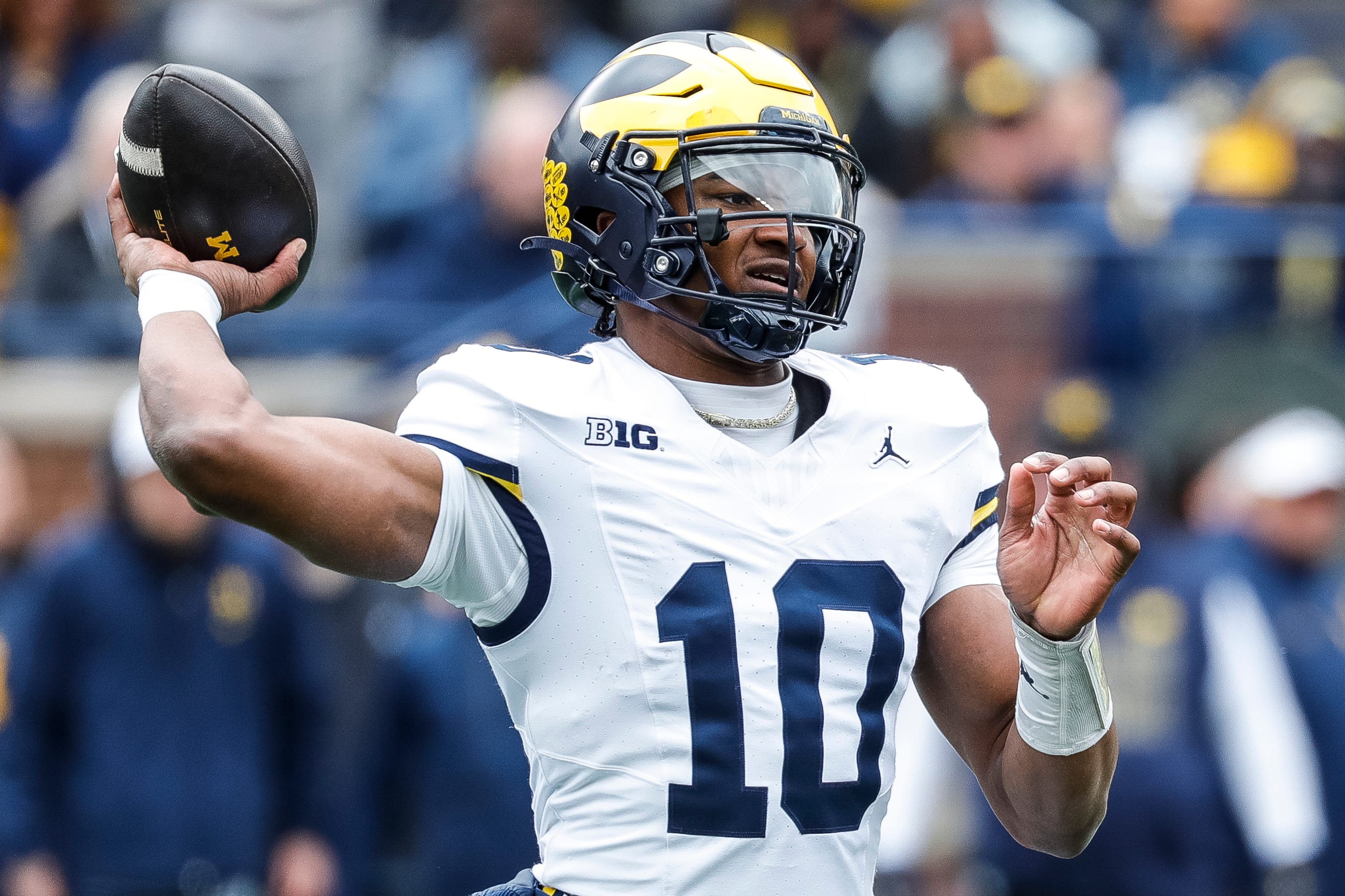 Alex Orji, the easy decision to start at quarterback for Michigan