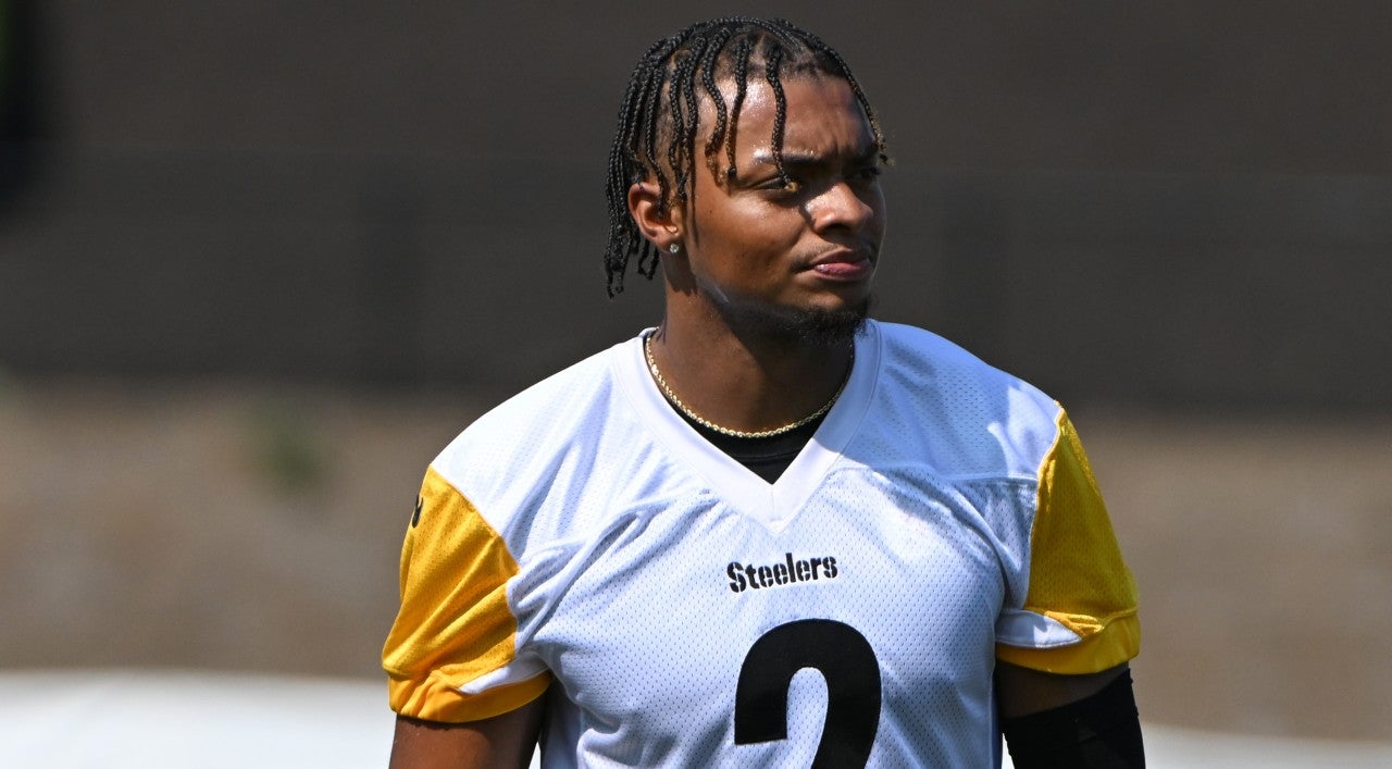 Jul 28, 2024; Latrobe, PA, USA; Pittsburgh Steelers quarterback Justin Fields (2) participates in drills during training camp at Saint Vincent College. Mandatory Credit: Barry Reeger-USA TODAY Sports