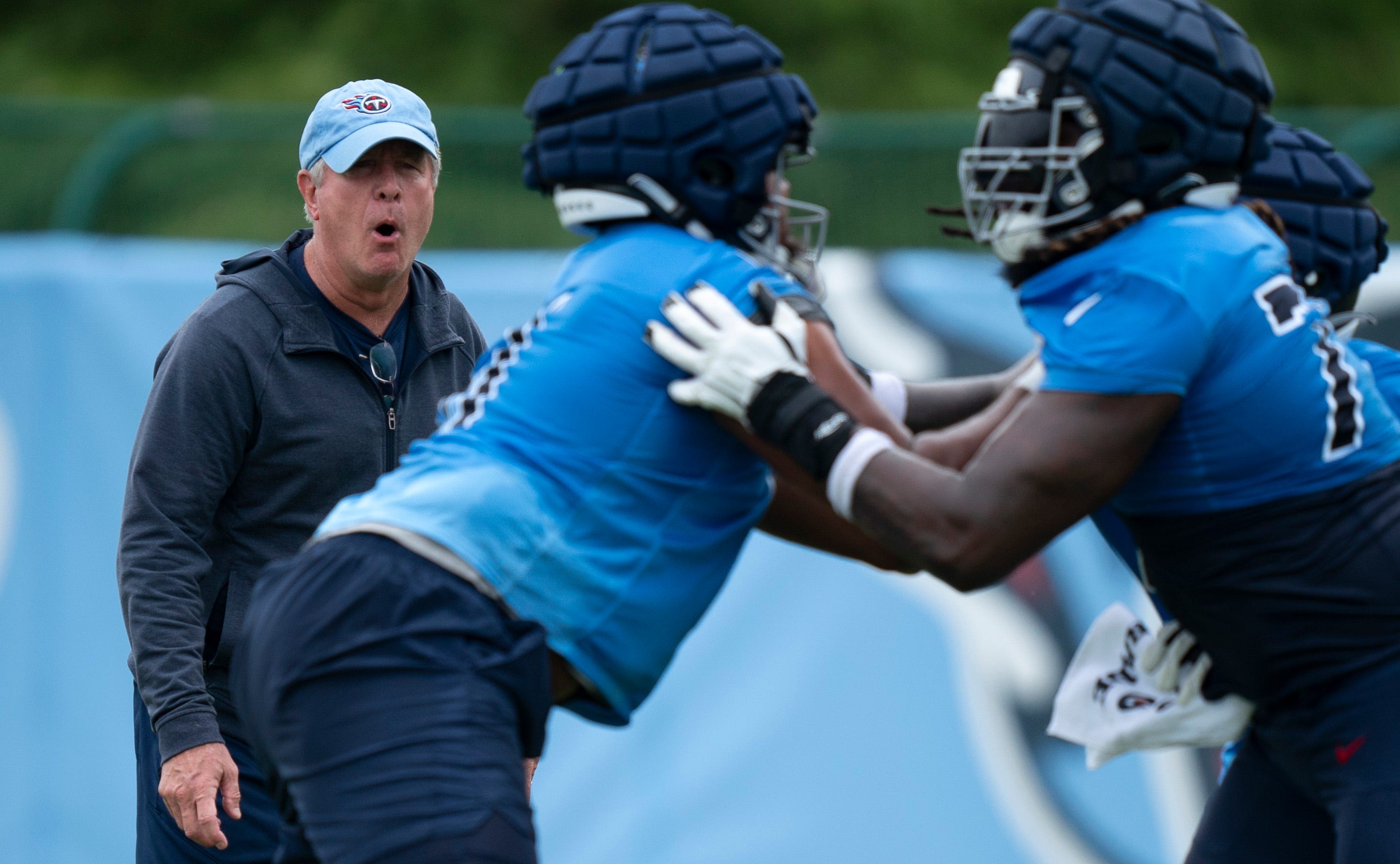 Tennessee Titans Offensive Line Coach Bill Callahan oversees drills on the second day of training camp Thursday, July 25, 2024 Denny Simmons/The Tennessean-USA TODAY NETWORK