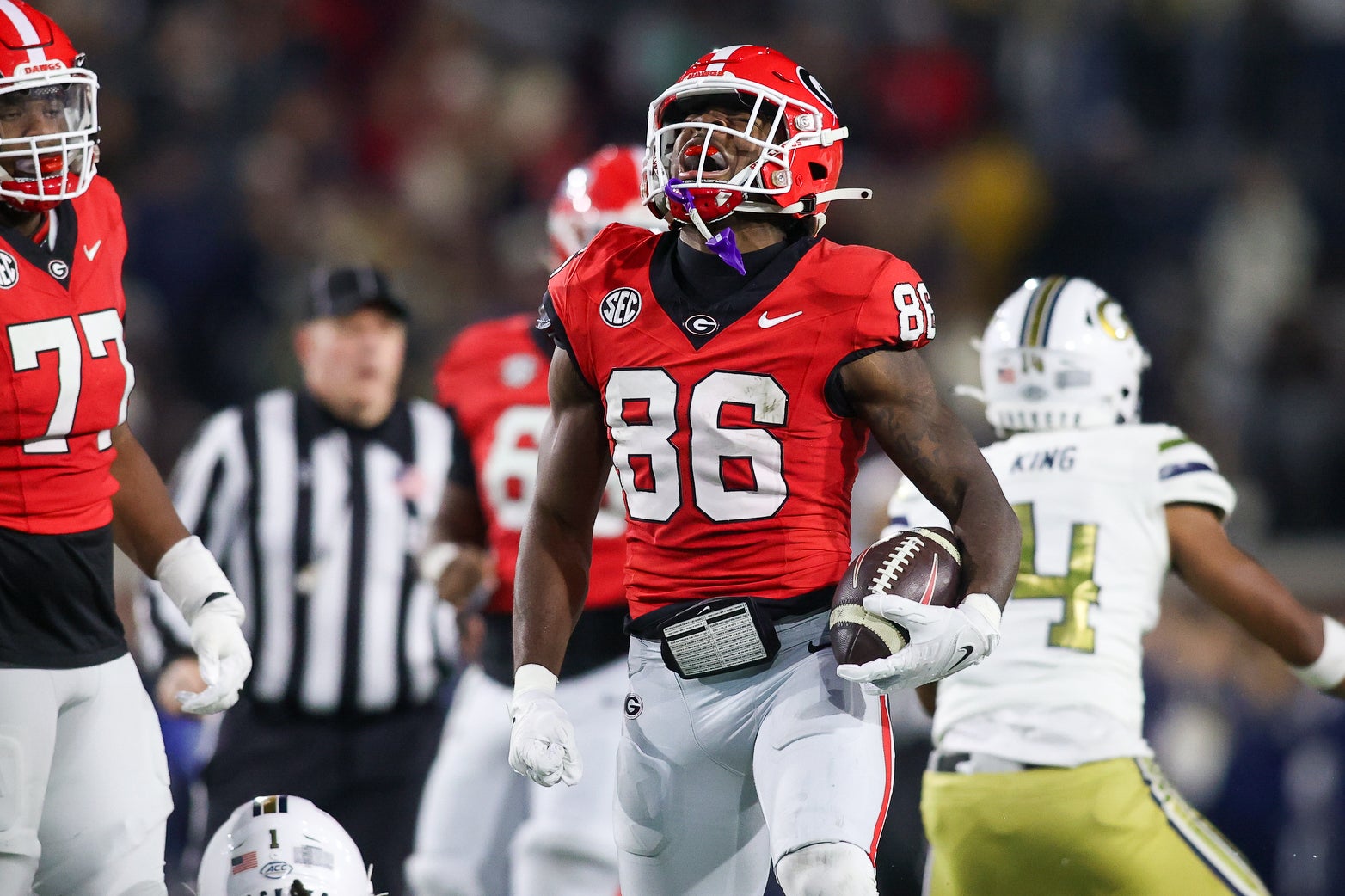 Georgia Bulldogs wide receiver Dillon Bell (86) reacts after a catch against the Georgia Tech Yellow Jackets in the second half at Bobby Dodd Stadium at Hyundai Field.